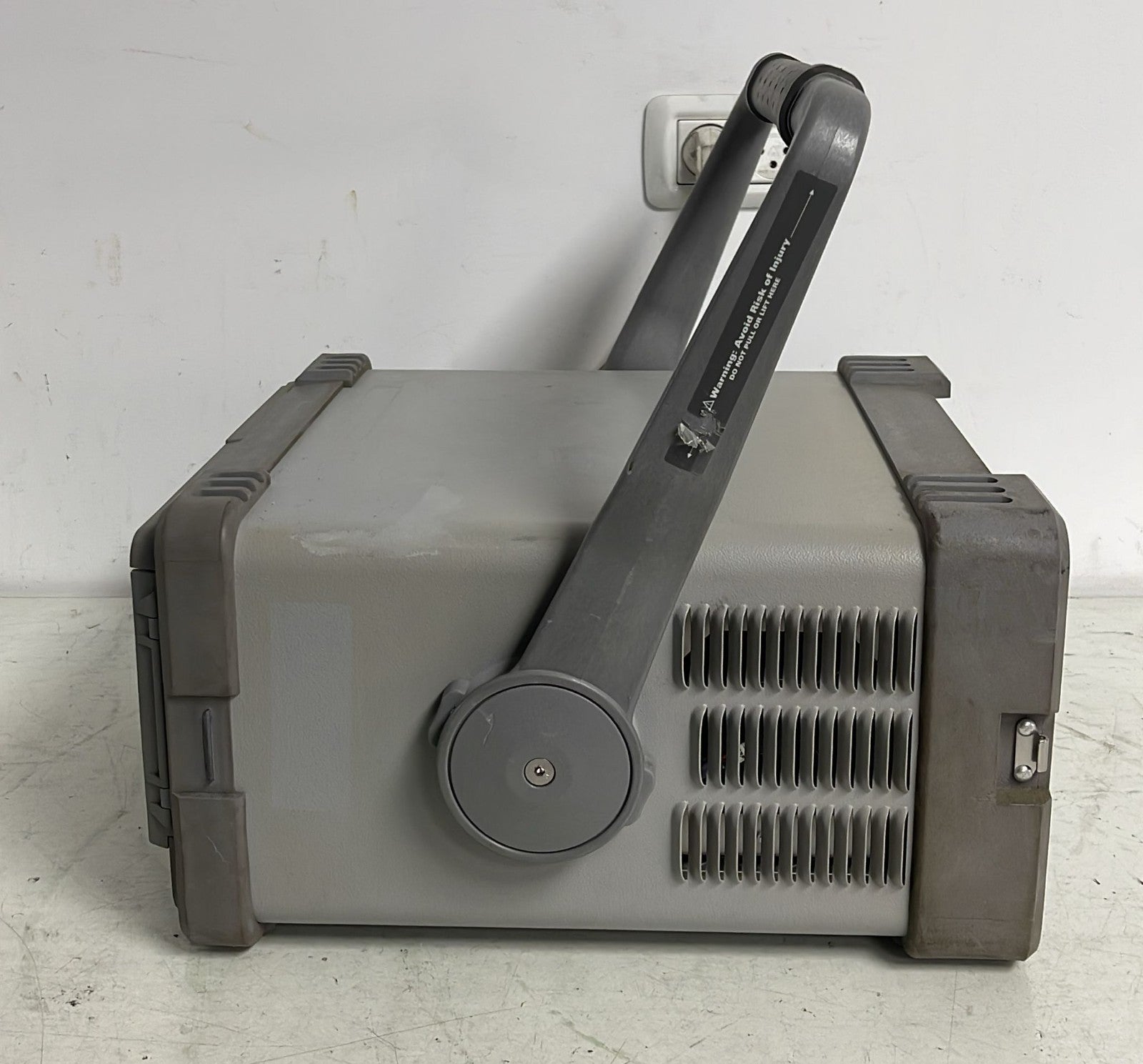 Agilent E4401B ESA-E Series Spectrum Analyzer 1MHz-1.5GHz