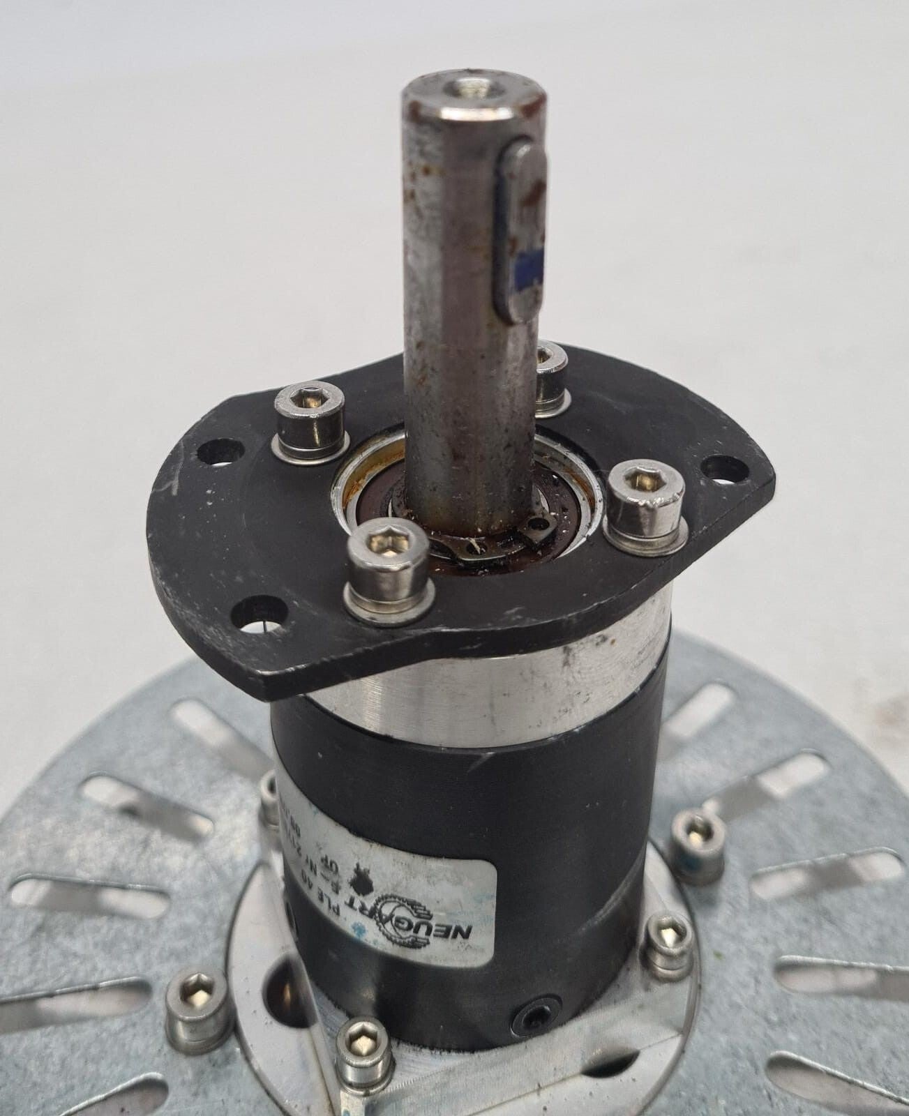Hysteresis Brake HB-103B1 0110906 24VDC W/ Neugart PLE 40 2178209 i=20