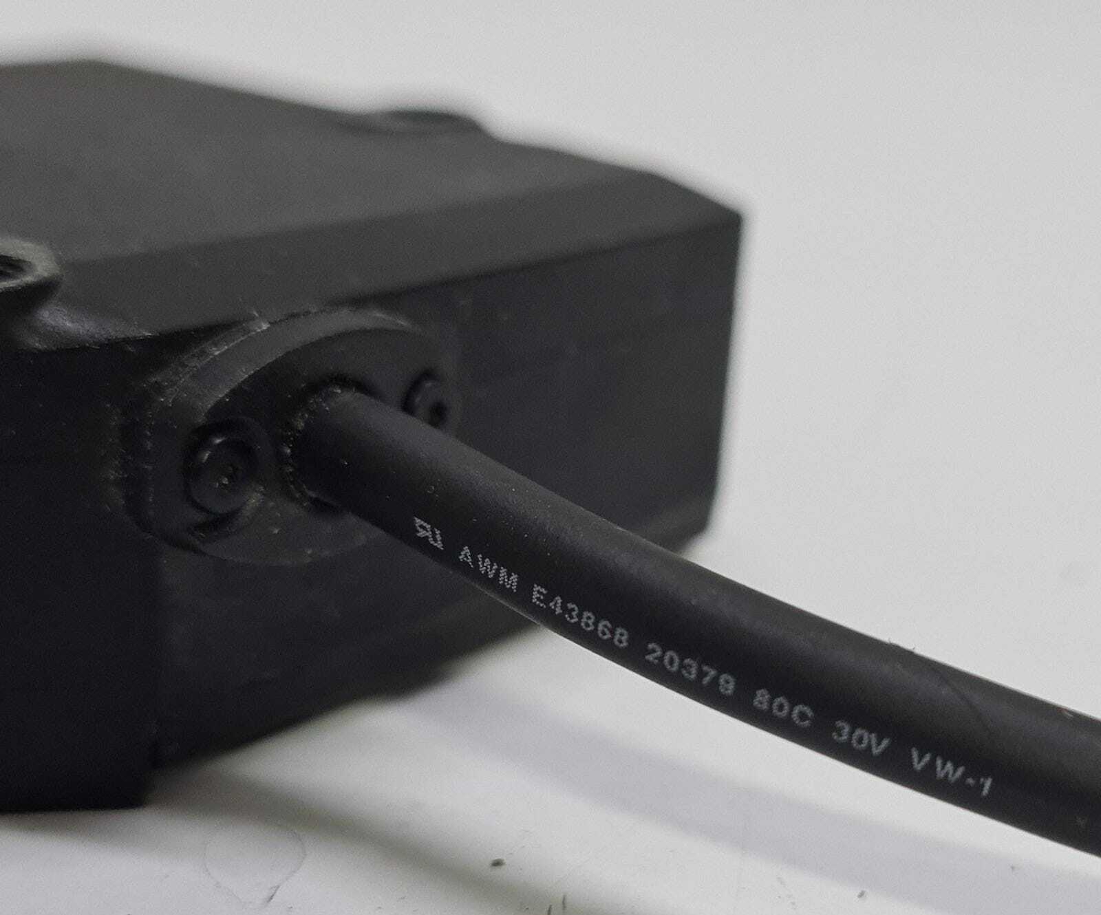 KEYENCE IG Intelligent-G LASER SENSOR TIG-028 T IG-028 TRANSMITTER