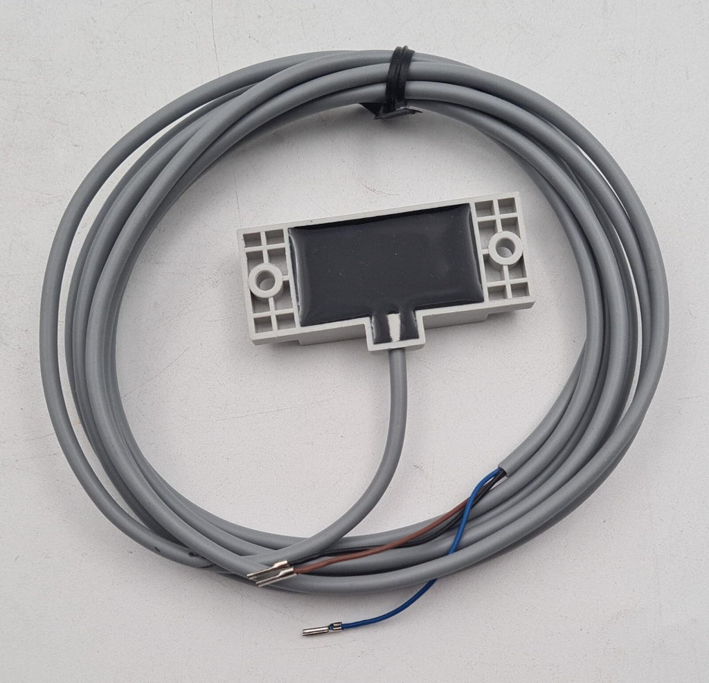 LANBAO CE34SN10DPC Capacitive Proximity Sensor Switch 10-30VDC 200mA 10mm