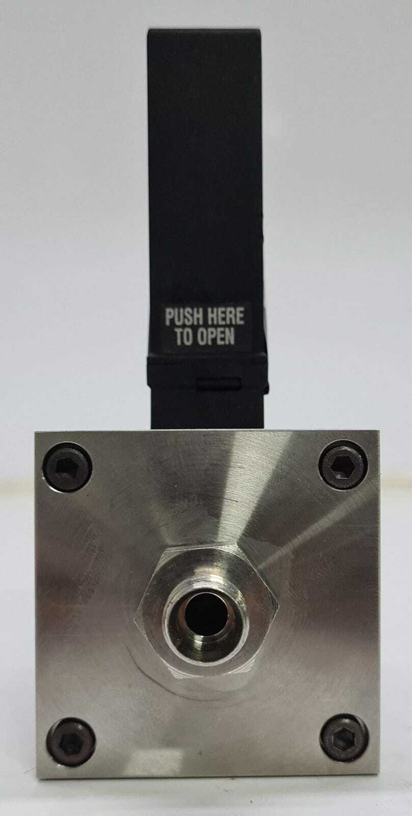 OMEGA FMA-875-1 Gas N2 Range 200 1500 PSI 15 VDC Mass Flow meter Control Valve