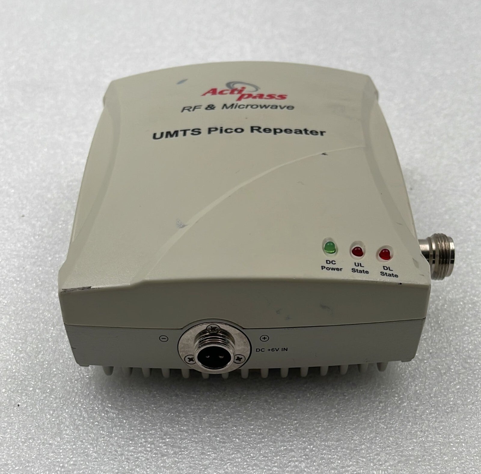 ActiPass RF & Microwave UMTS Pico Repeater APRF-W2107B