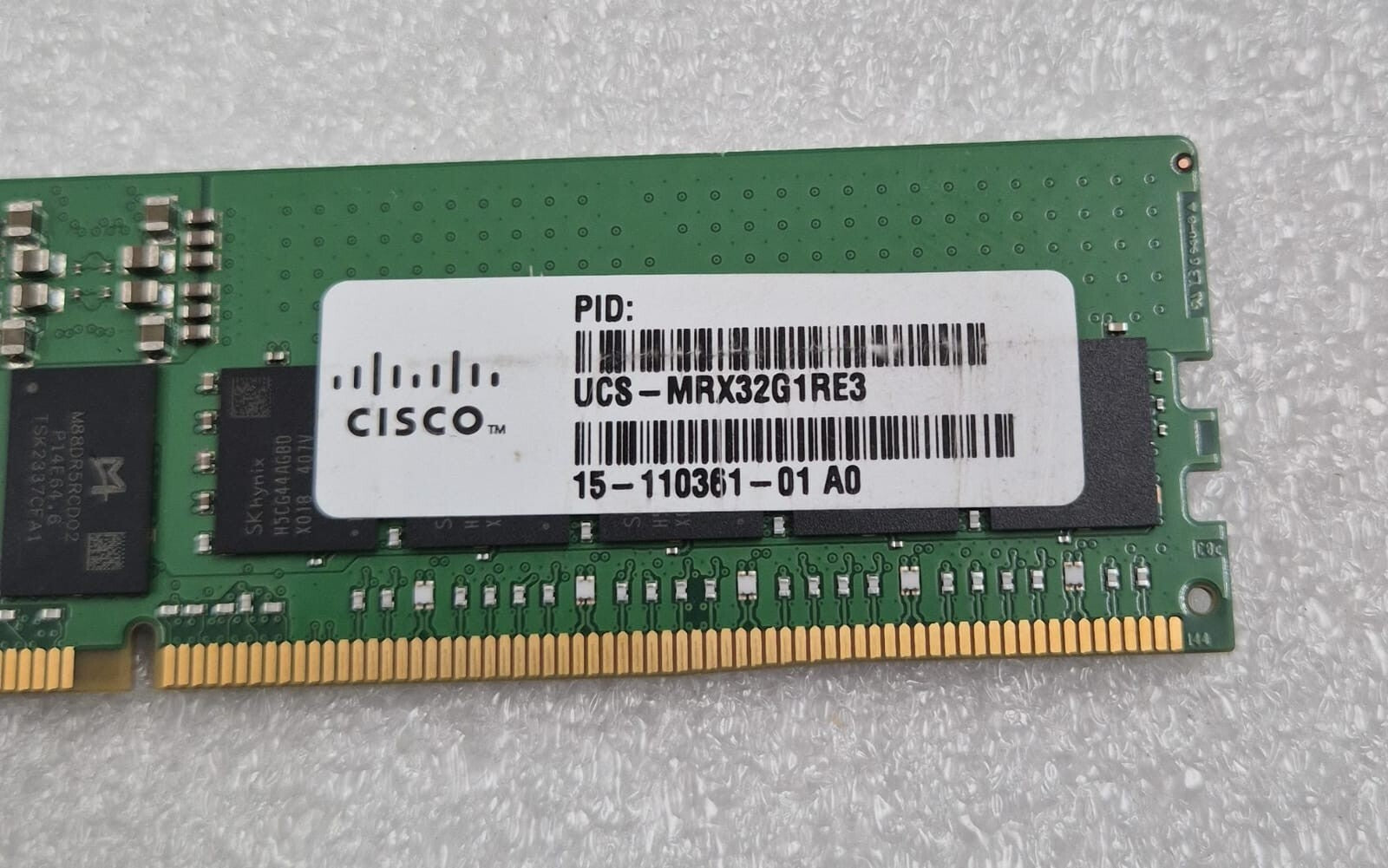 SK Hynix HMCG84AGBRA 190N 32GB 1Rx4 PC5-5600B DDR5 EC8 RDIMM Server Memory RAM