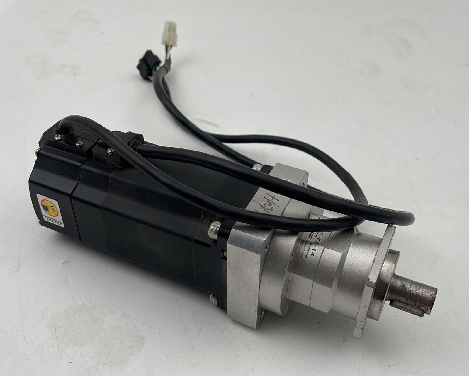 ELMO SERVO MOTOR ENZ-04DF4N2E-G5 & NIDEC SHIMPO VRB-042-5-K3-14
