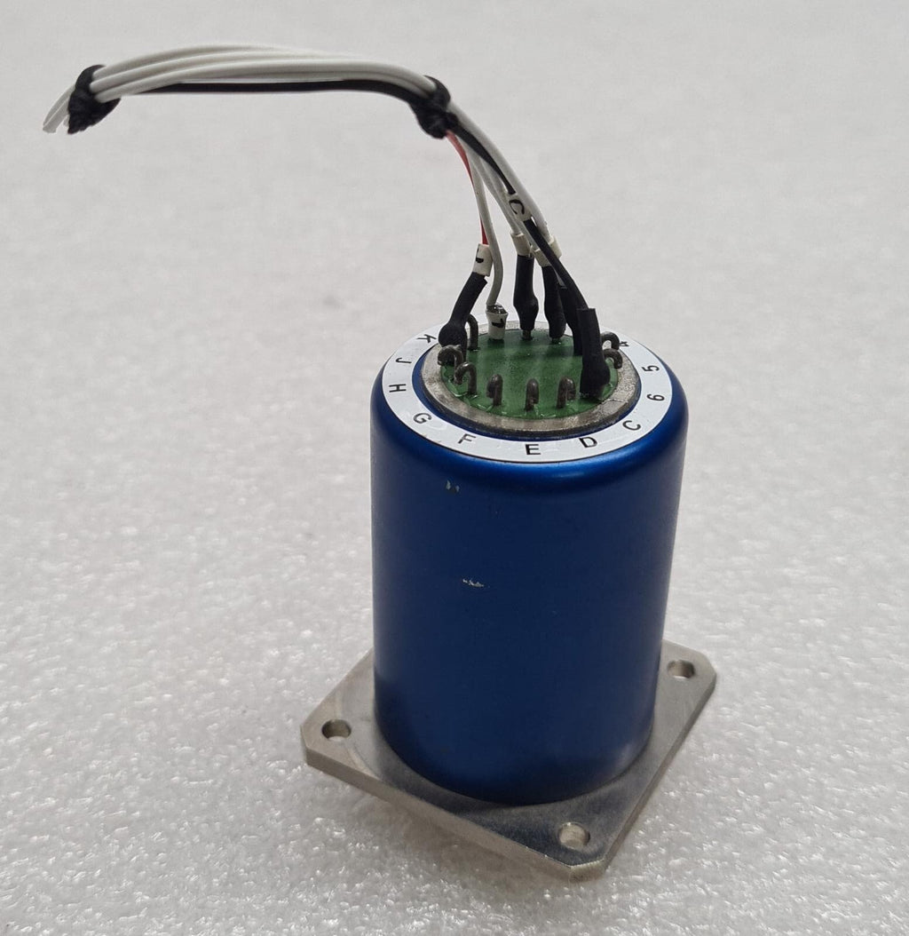 TELEDYNE COAX SWITCHES CCR-38S140-T COAXIAL SWITCH 28VDC