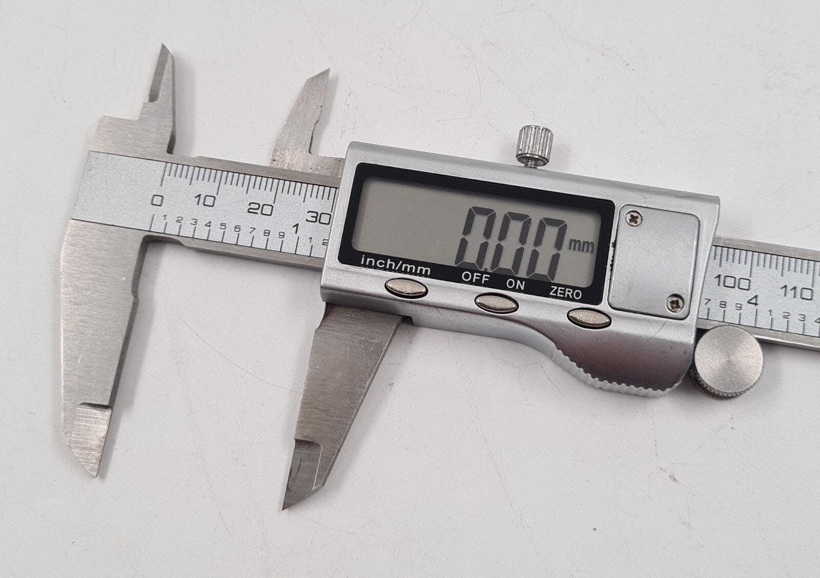 SIGNET 75430 Digital Caliper 0-150mm meter W/ Box