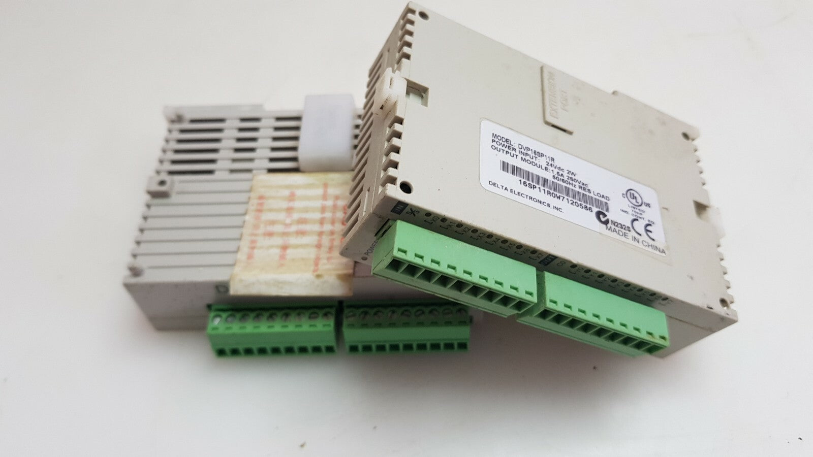 Delta Programmable Logic Controller Relay Dvp16sp11R Lot of 2