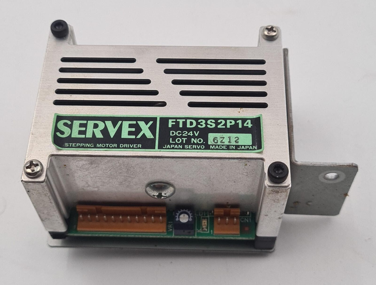 JAPAN SERVO SERVEX FTD3S2P14 Stepping Motor Driver DC24V AS41037A FTD