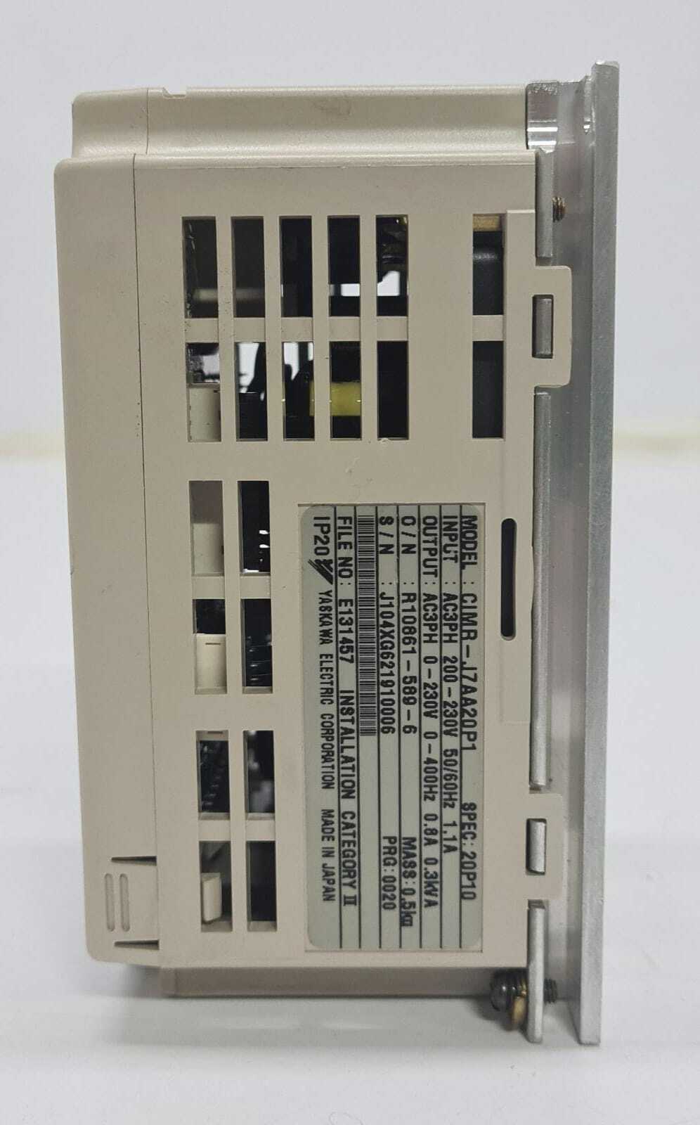 YASKAWA VS mini J7 CIMR-J7AA20P1 Inverter Drive 200V 3 Phase 0.1kW