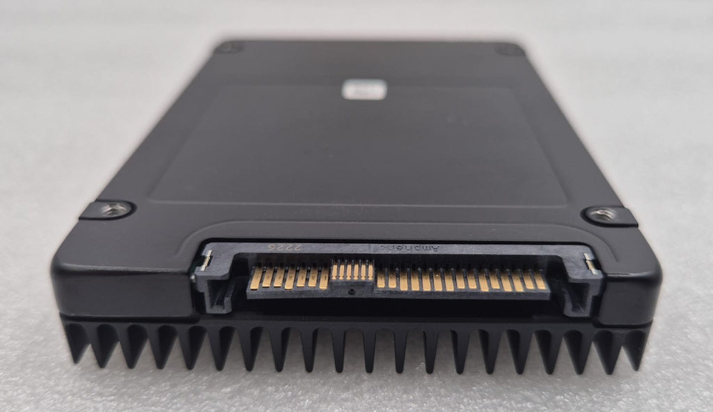 MICRON 7450 PRO 15.36TB SSD U.3 15mm Gen4 x4 NVMe MTFDKCC15T3TFR-1BC1ZABYY