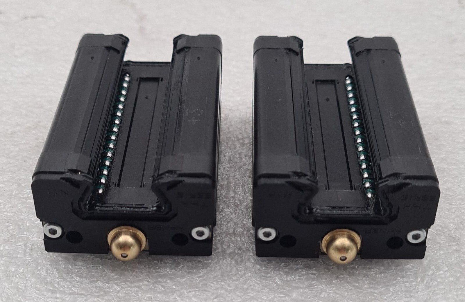 [LOT 2] THK SSRI5 H-NBR Linear Guard Rail Ball Bearing Block Carriage Slider