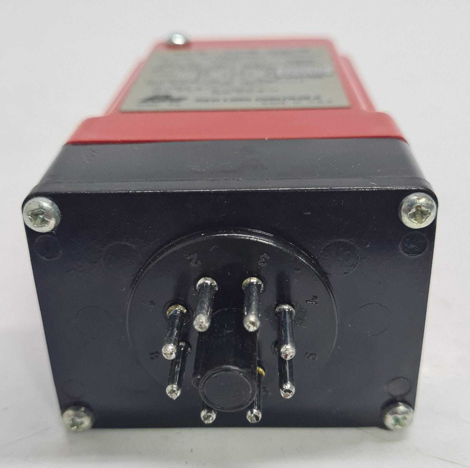 RED LION controls Model VFC VFC20000 voltage to frequency converter
