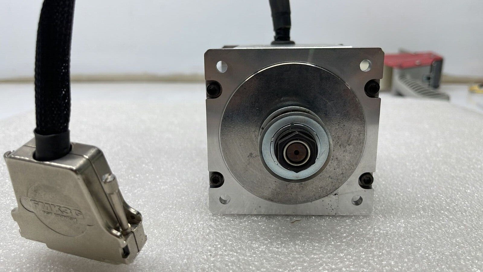 ALLIED MOTION BRUSHLESS DC MOTOR QB03401-J04-HZ