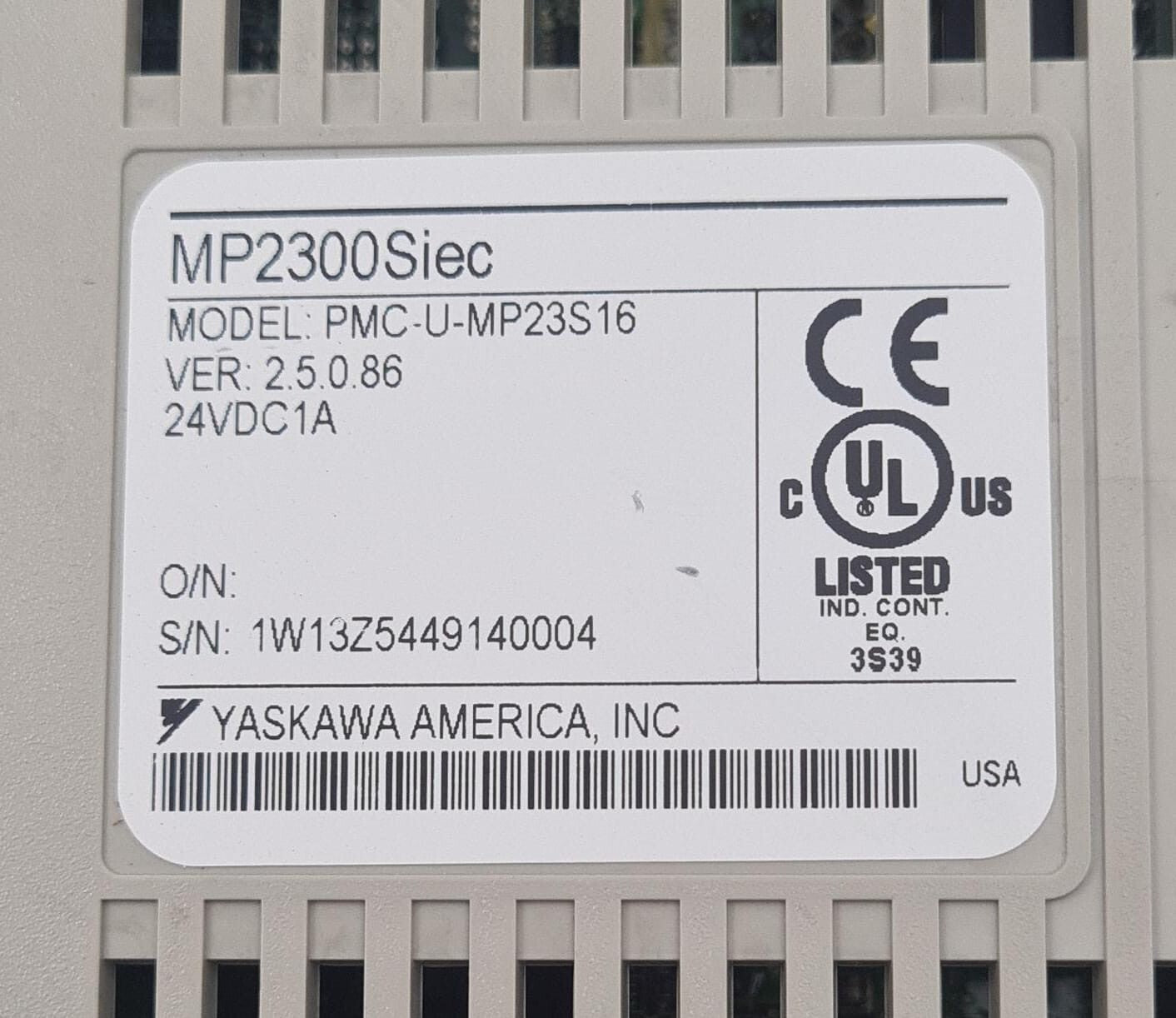 YASKAWA MP2300S MP2300Siec PMC-U-MP23S16 PLC Controller 24VDC