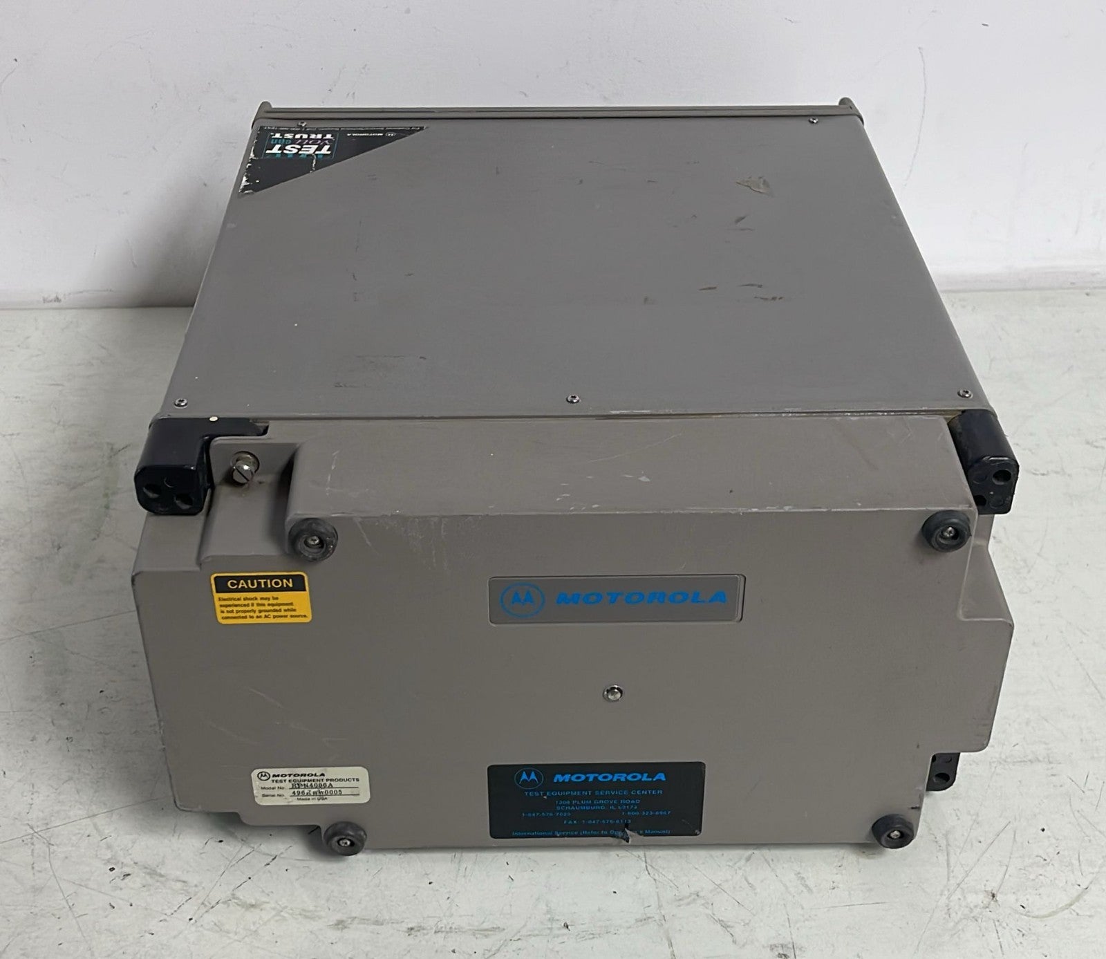 Motorola R2550 Communications System Analyzer W/ RPN4000A Battery Backup