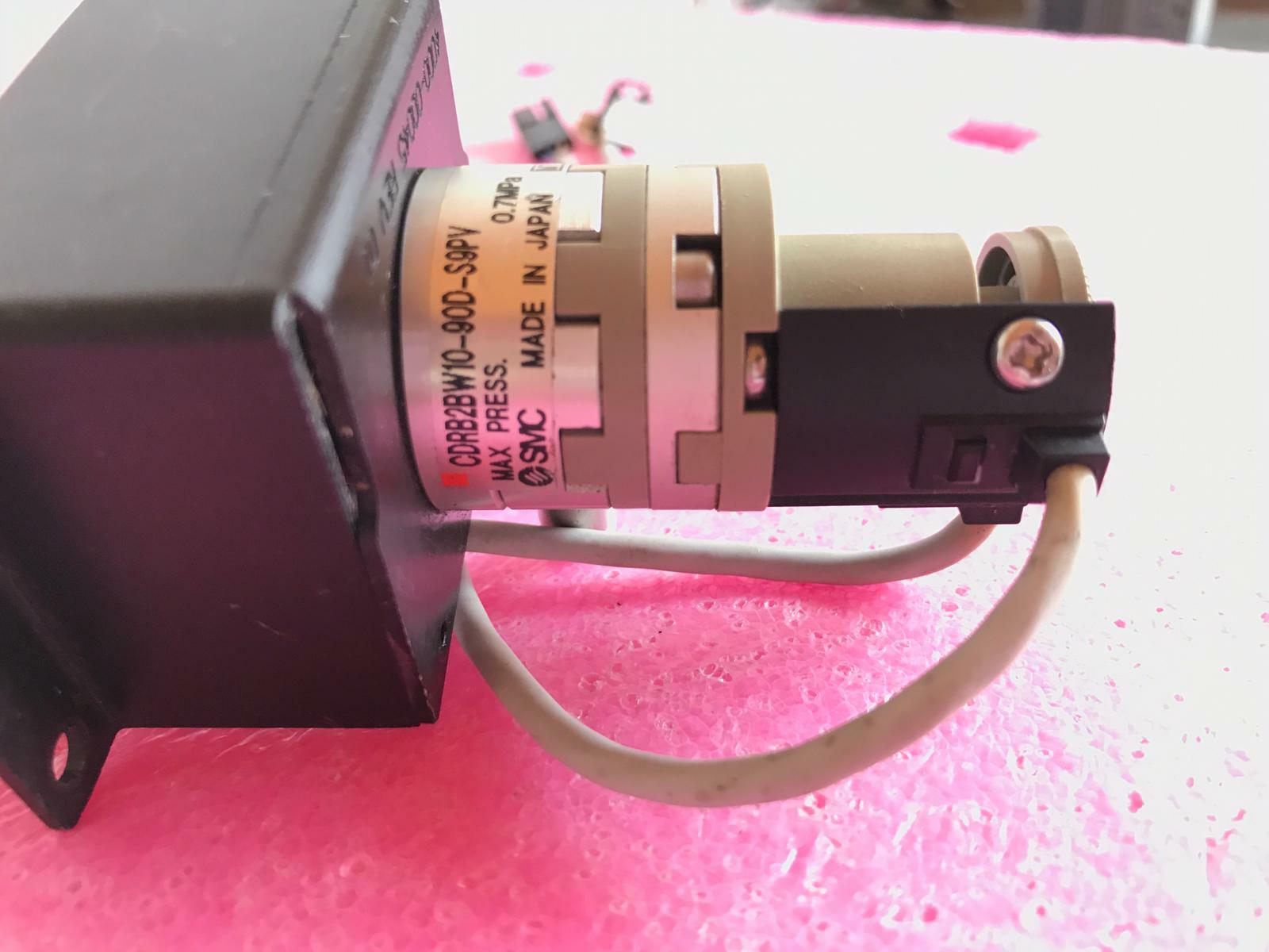 Smc CDRB2BW10-90D-S9PV Mini 90° Rotary Pneumatic Actuator Cylinder W/ Adds