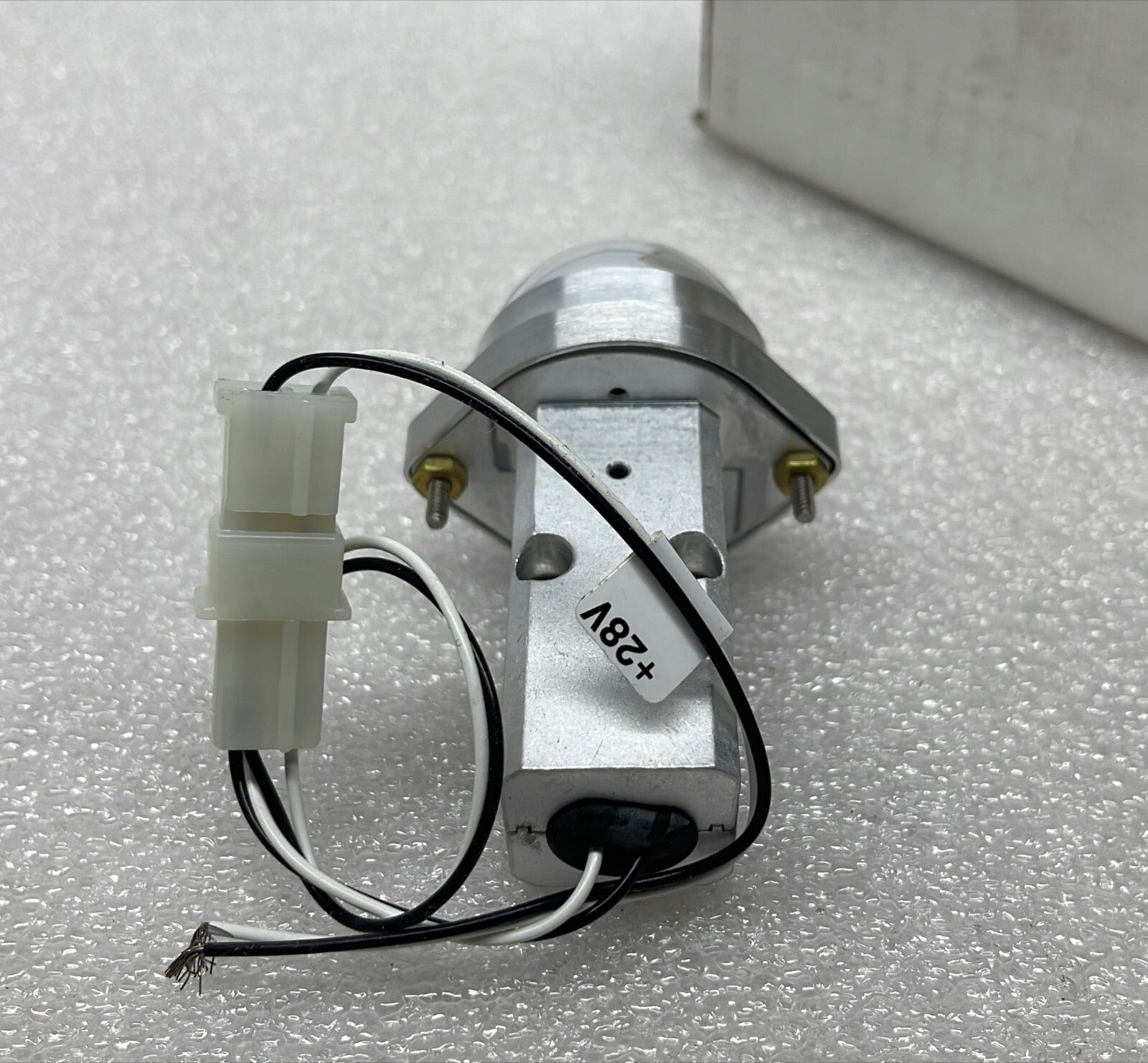 WHELEN Strobe Beacon 7101103 01-0771011-03 28VDC CESSNA LED TAIL POSITION LIGHT