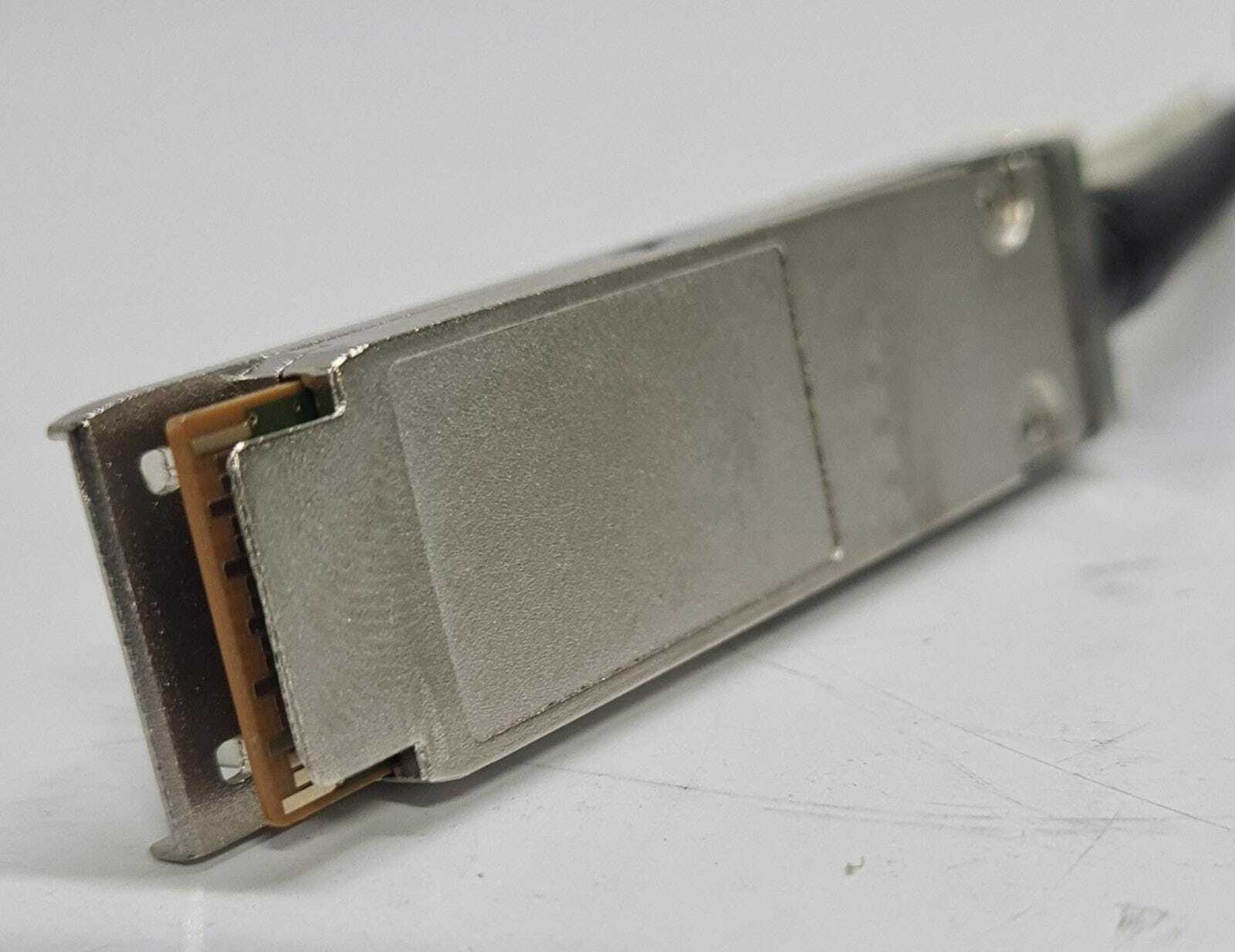 Hitachi High Speed Cables SAS 1M Cable SCQ1 3290630-A 30AWG