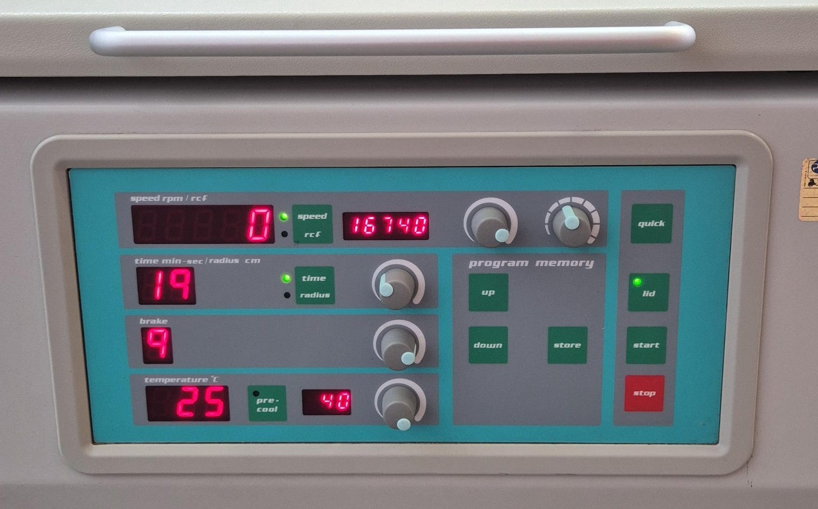 HERMLE Z 383 K Lab Refrigerated Centrifuge W/ Rotor & Buckets