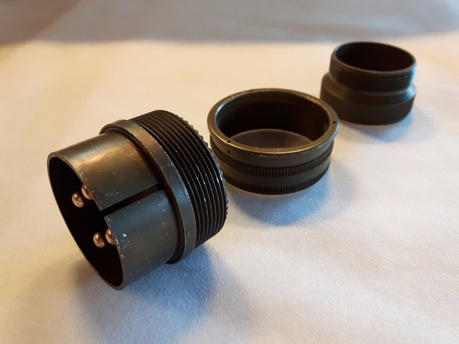 [LOT 5 PCS] Amphenol MS3106A32-17P Mil Spec 4 Pin Connector