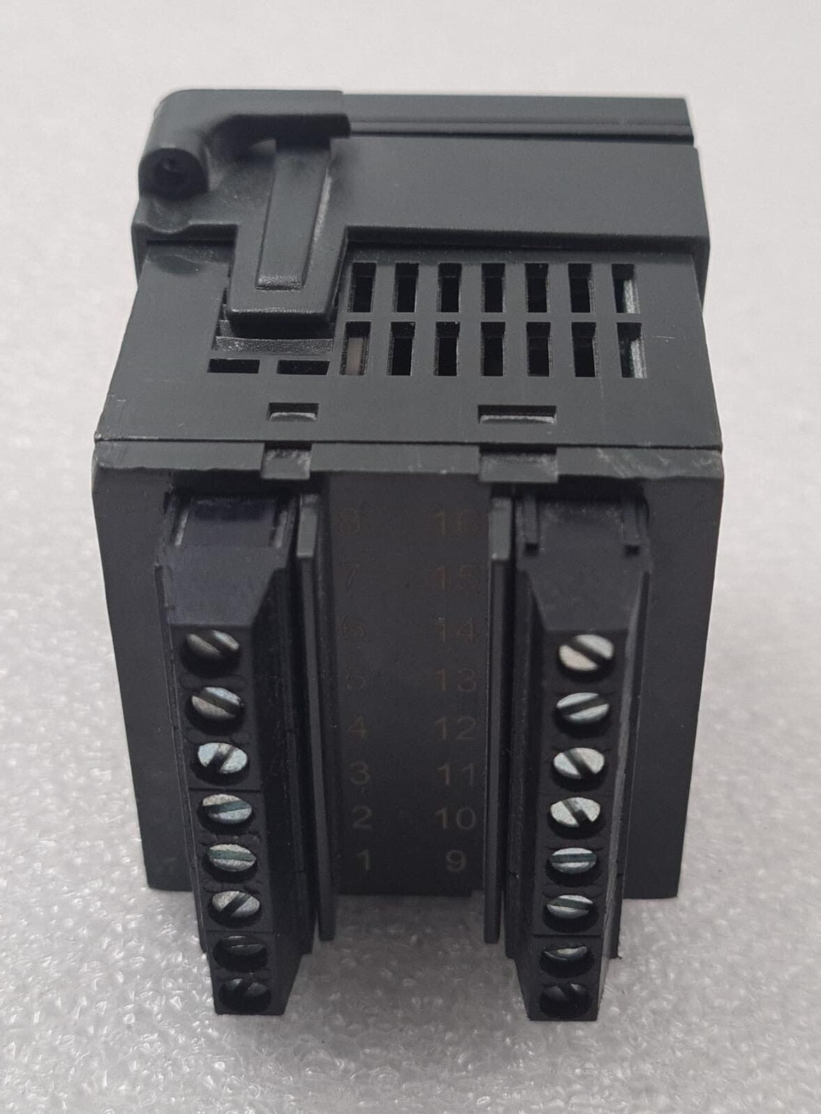 ASCON TECNOLOGIC KM1-LCRRRD Regulator Temperature Module