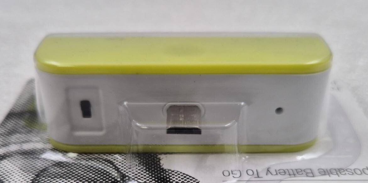 RESQBATTERY Disposable Battery POWER BANK Charger Smartphone Micro-USB 3.9WH 5h