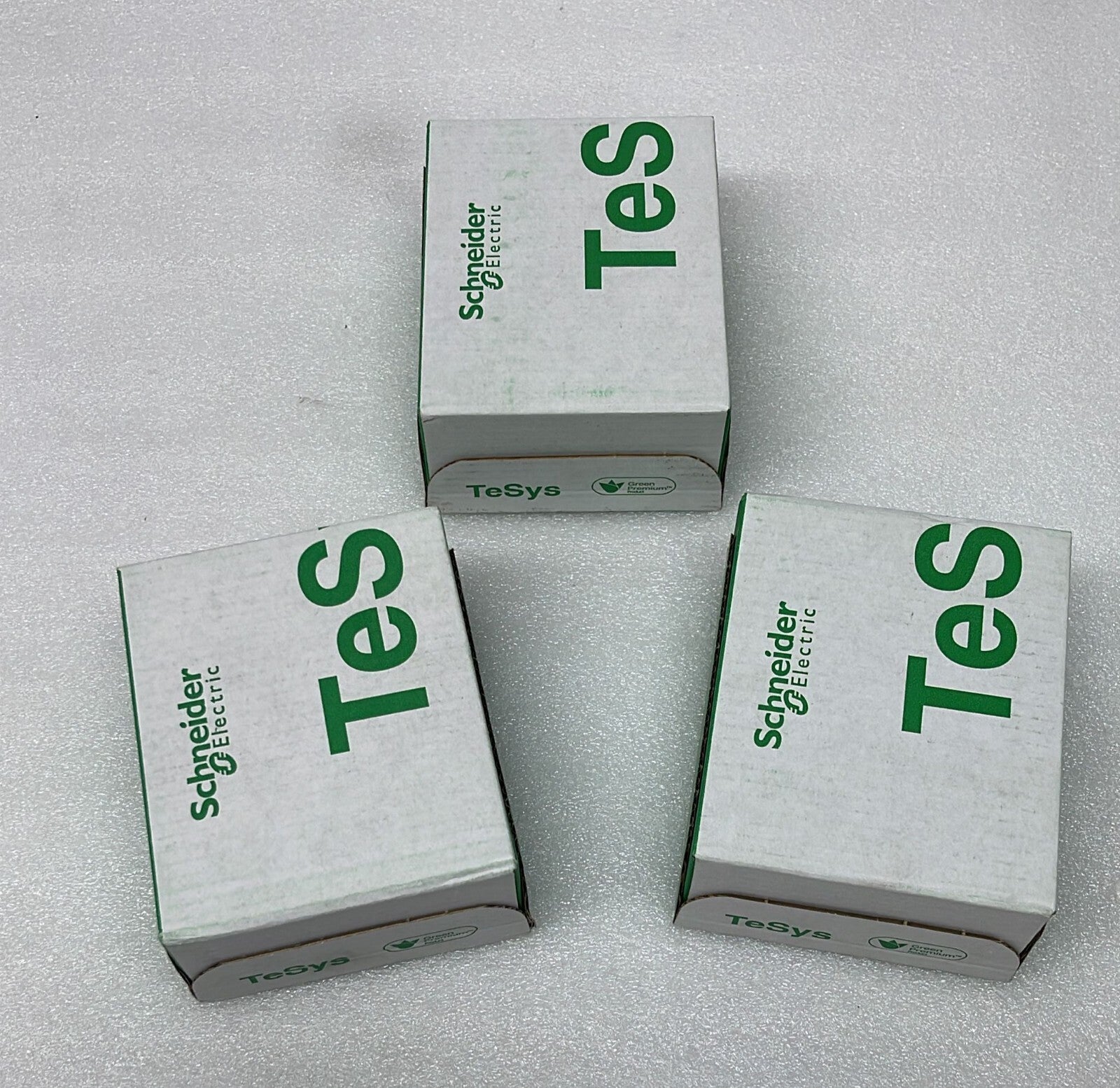 [LOT OF 3] NEW- Schneider Electric LC1D12 BL Relay Contactor