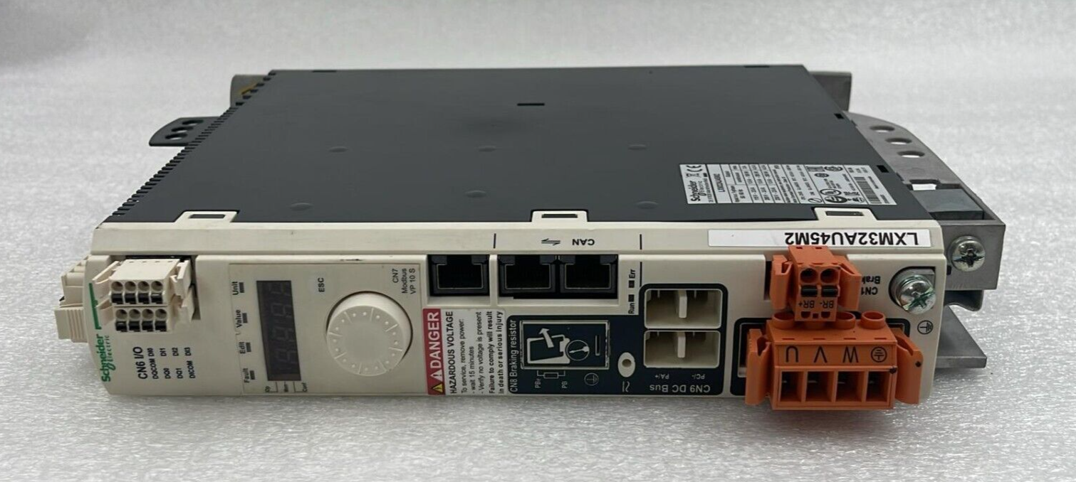 Schneider Electric LXM32AU45M2 Lexium 32 servo drive front view