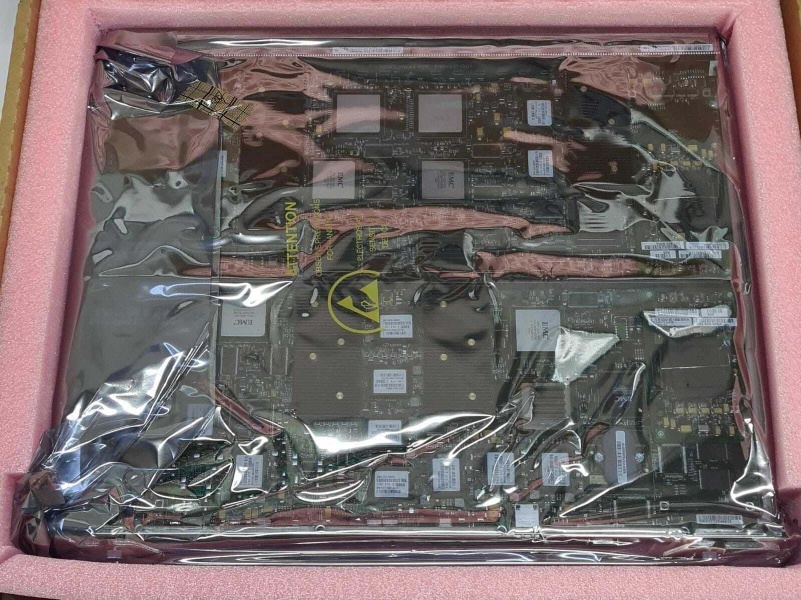 NEW SEALED - EMC 293-801-970E 4GB Universal Director Card