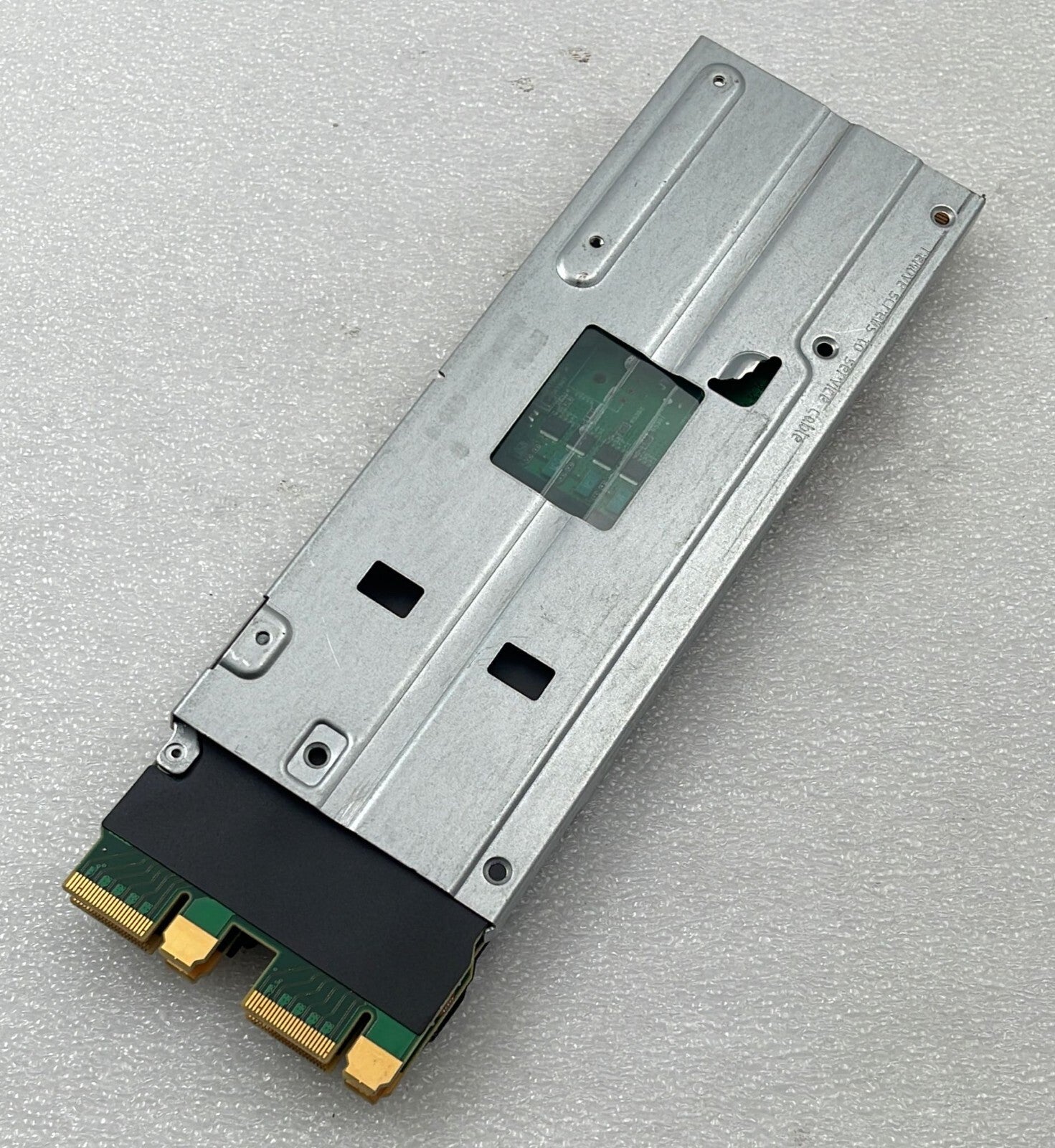 HPe 811225-001 Bayonet Board 802675-001