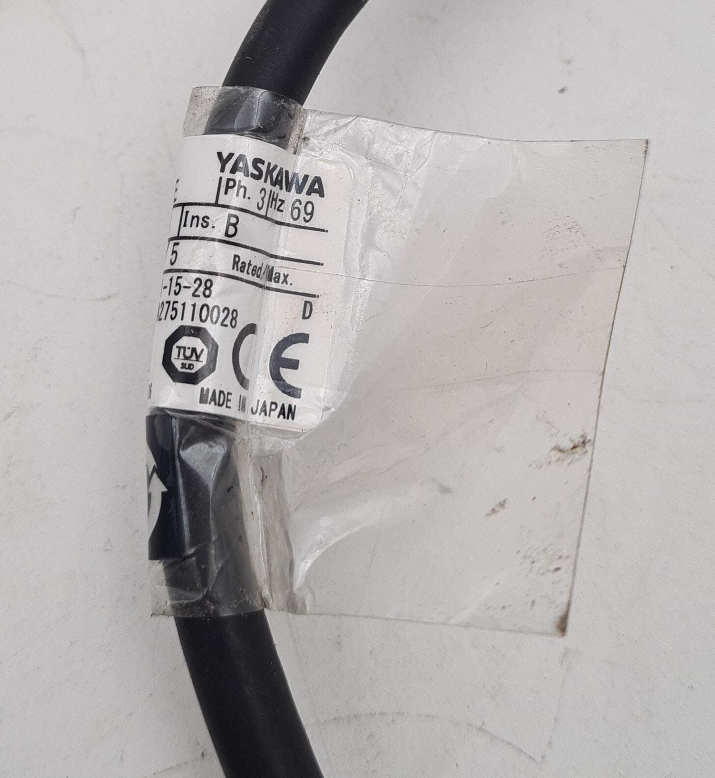 YASKAWA SGLFW-35A120AP-E LINEAR SERVO MOTOR 200W