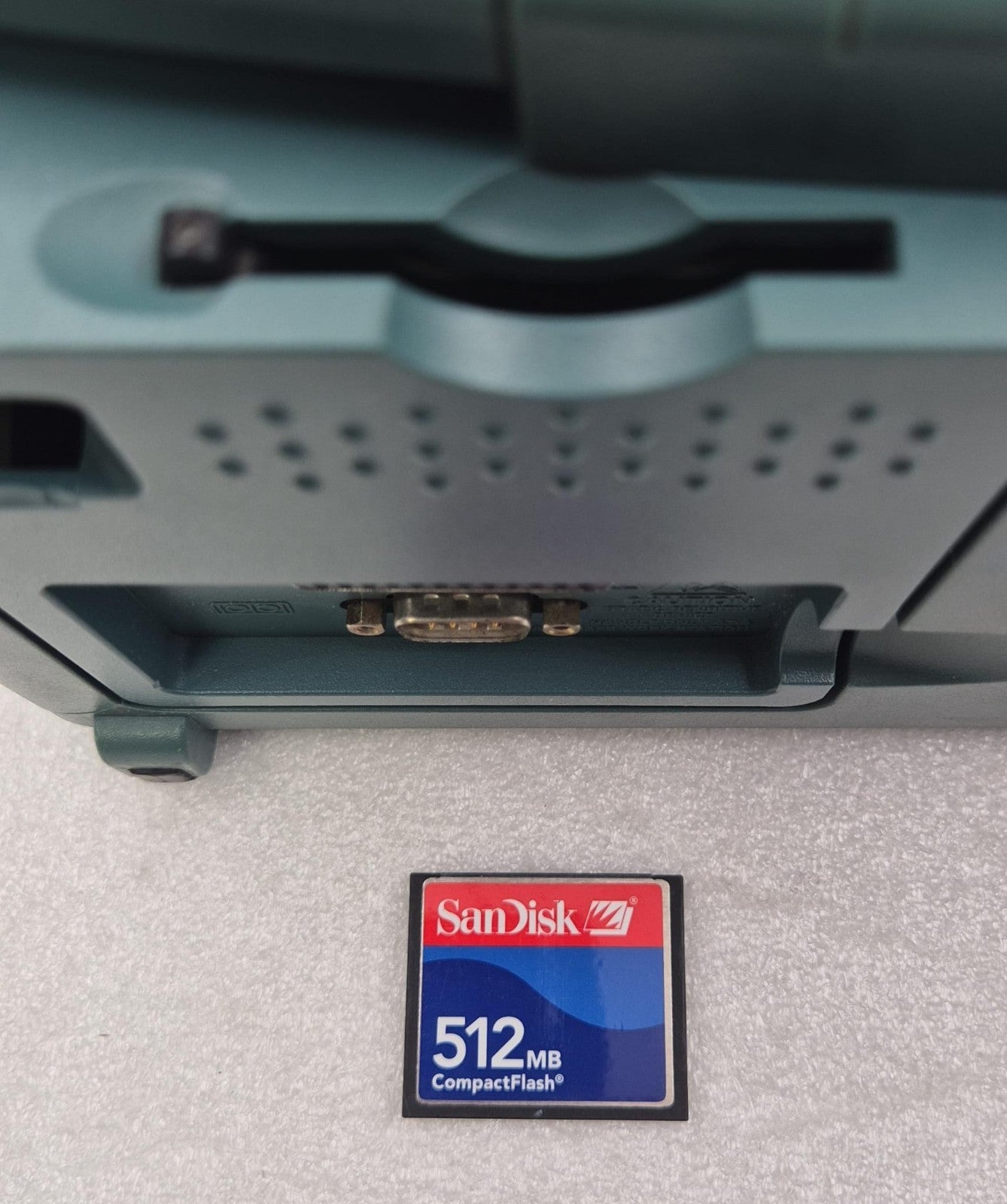 Tektronix TDS2024 Four Channel Digital Storage Oscilloscope 200MHZ 2GS/s *AS-IS*