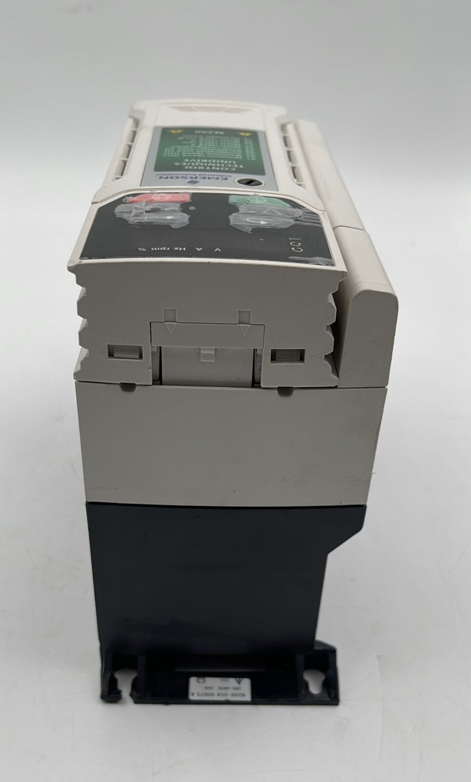 Emerson Control Techniques Unidrive M200-034-00073 A Inverter Drive 3kw 480V