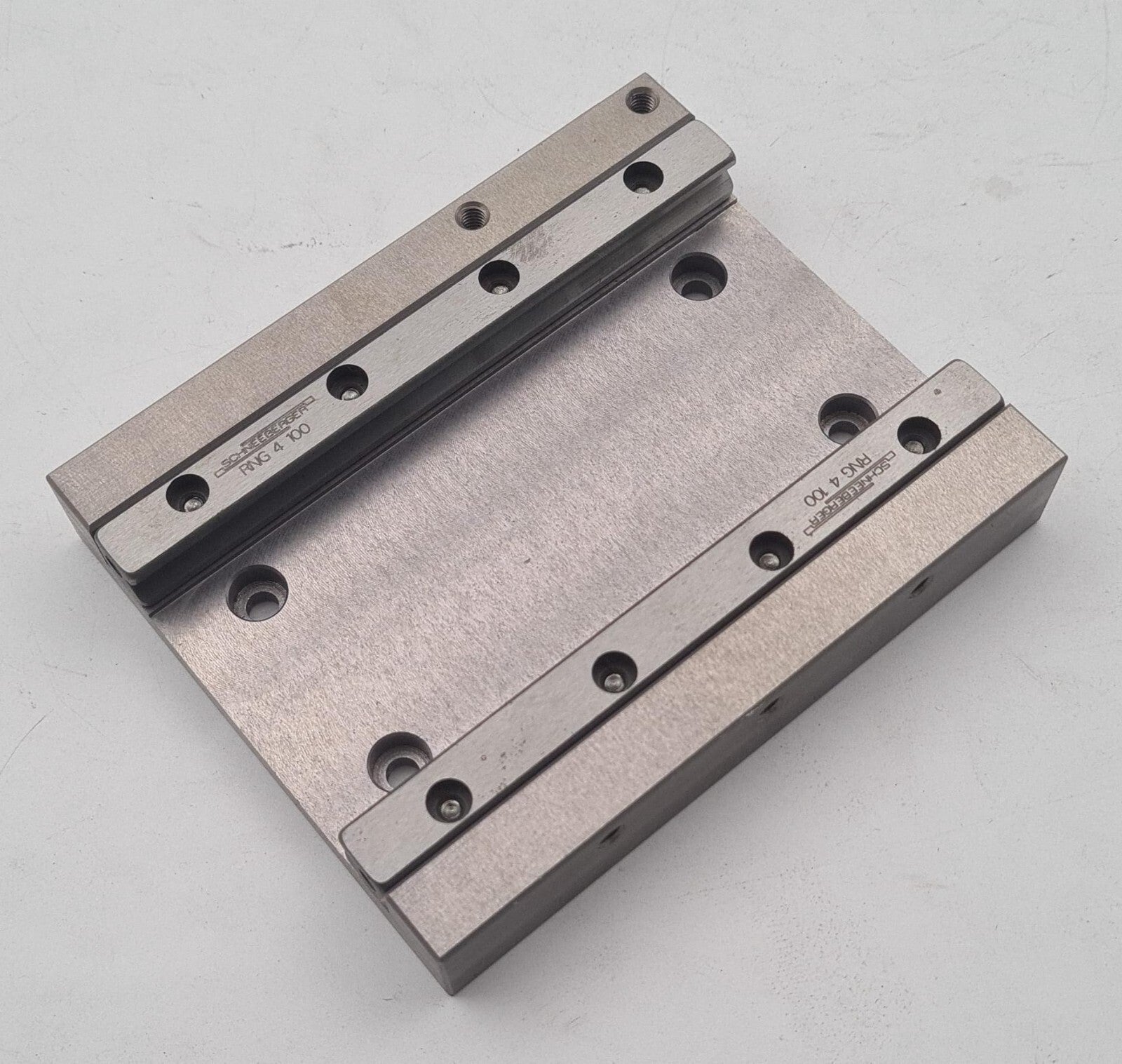 SCHNEEBERGER RNG 4 100 Linear Bearings Stage Rail