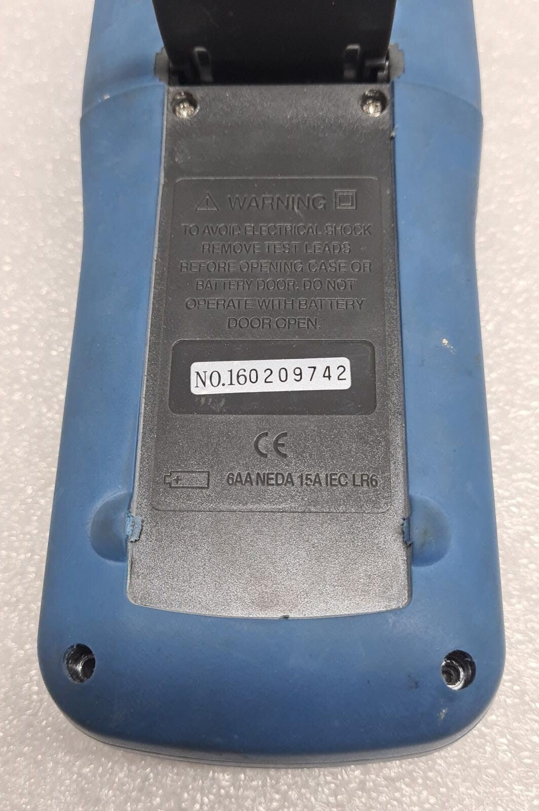 CEM DT-5505 Insulation Testers Large Dual Display W/ case