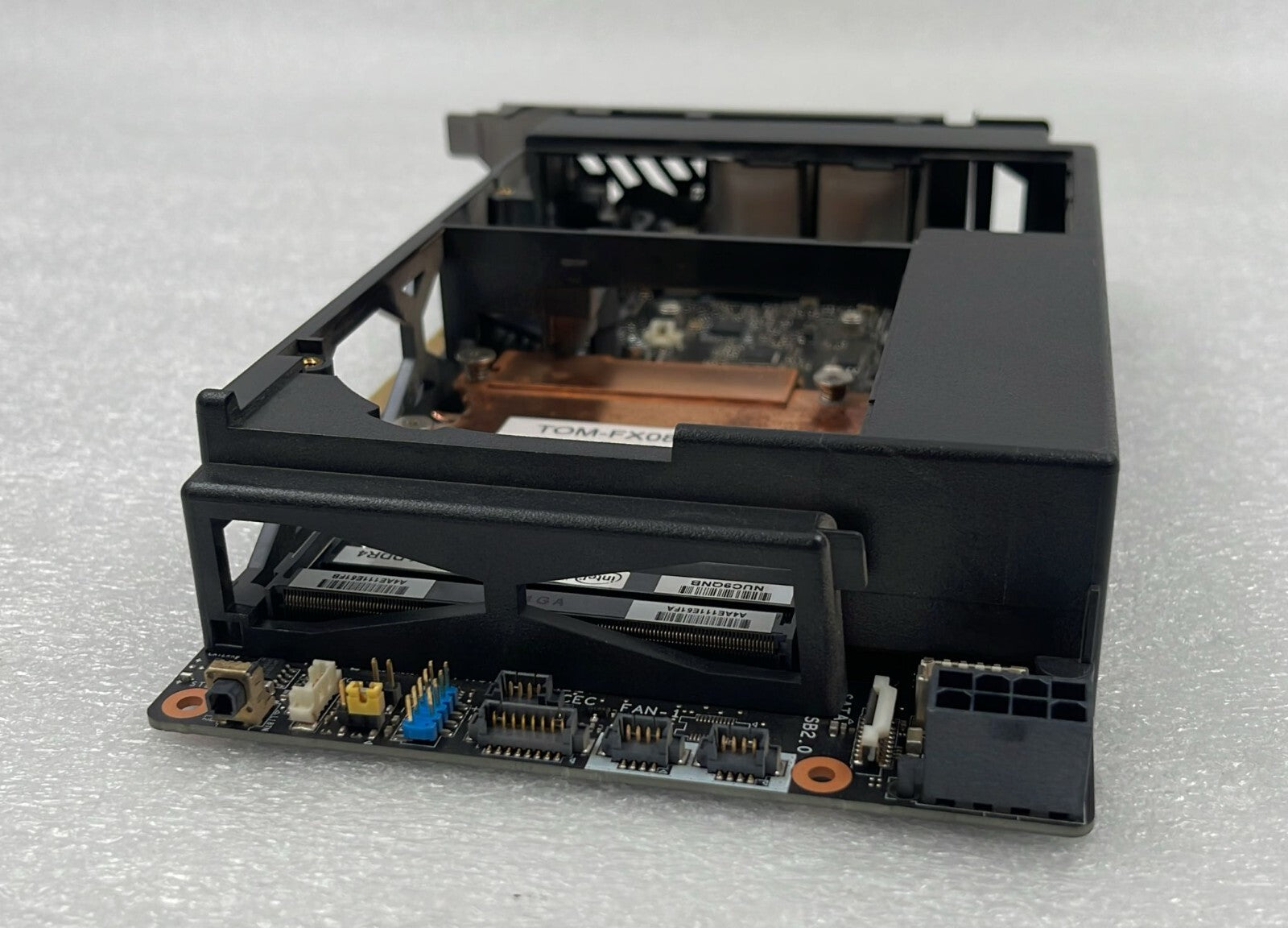 Intel NUC 9 Extreme Ghost Canyon TOM-FX0859-VN W/ Intel i7 Gen-9 **AS IS