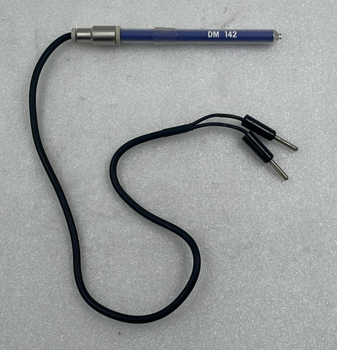 Mettler DM 142 Digital Panel Meter Voltage Double-Pin Platinum Electrode DM142