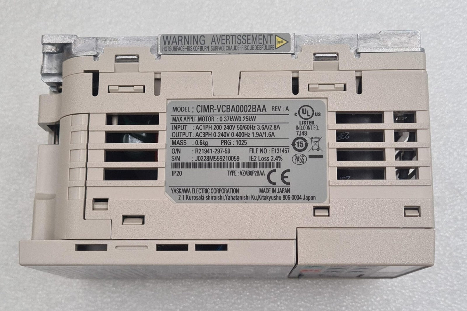 NEW - YASKAWA V1000 Frequency Inverter CIMR-VCBA0002BAA / VZAB0P2BAA 0.37/0.25kW