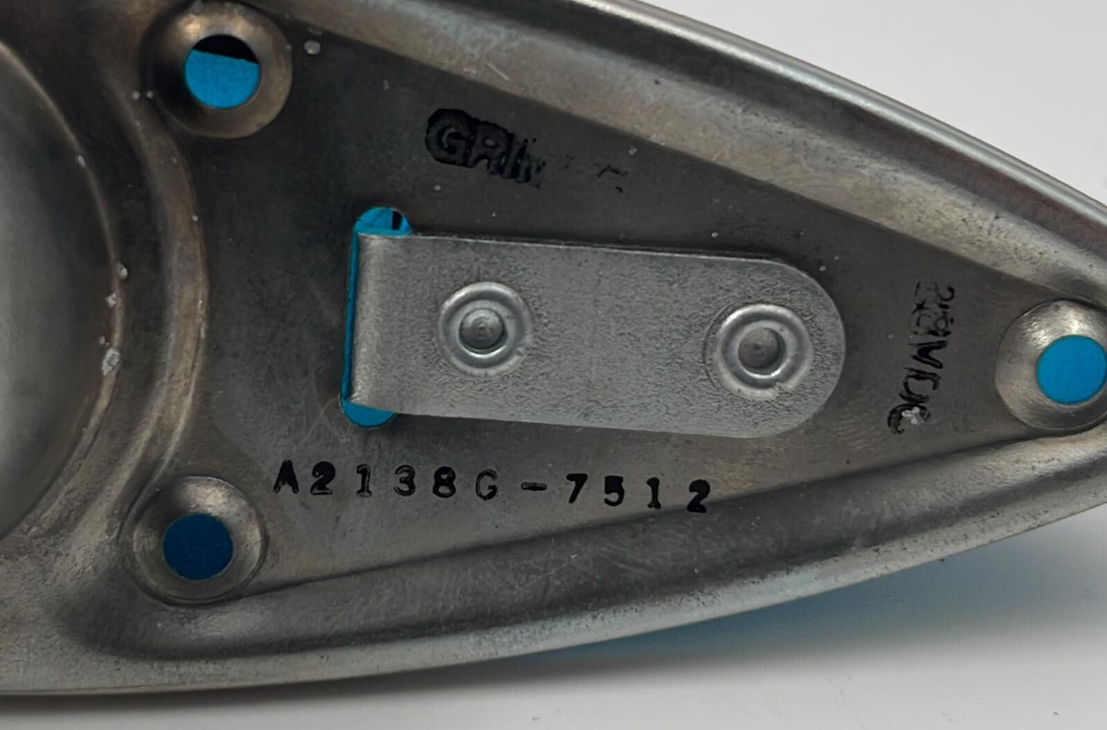 CESSNA BLUE LIGHT WING TIP POSITION ASSY 28V A2138G-7512 STROBE BY GRIMES