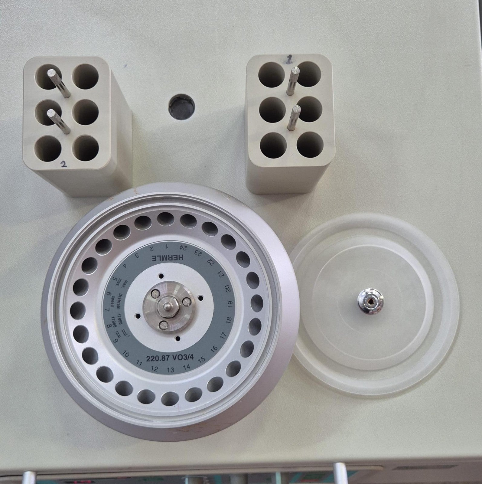 HERMLE Z 383 K Lab Refrigerated Centrifuge W/ Rotor & Buckets