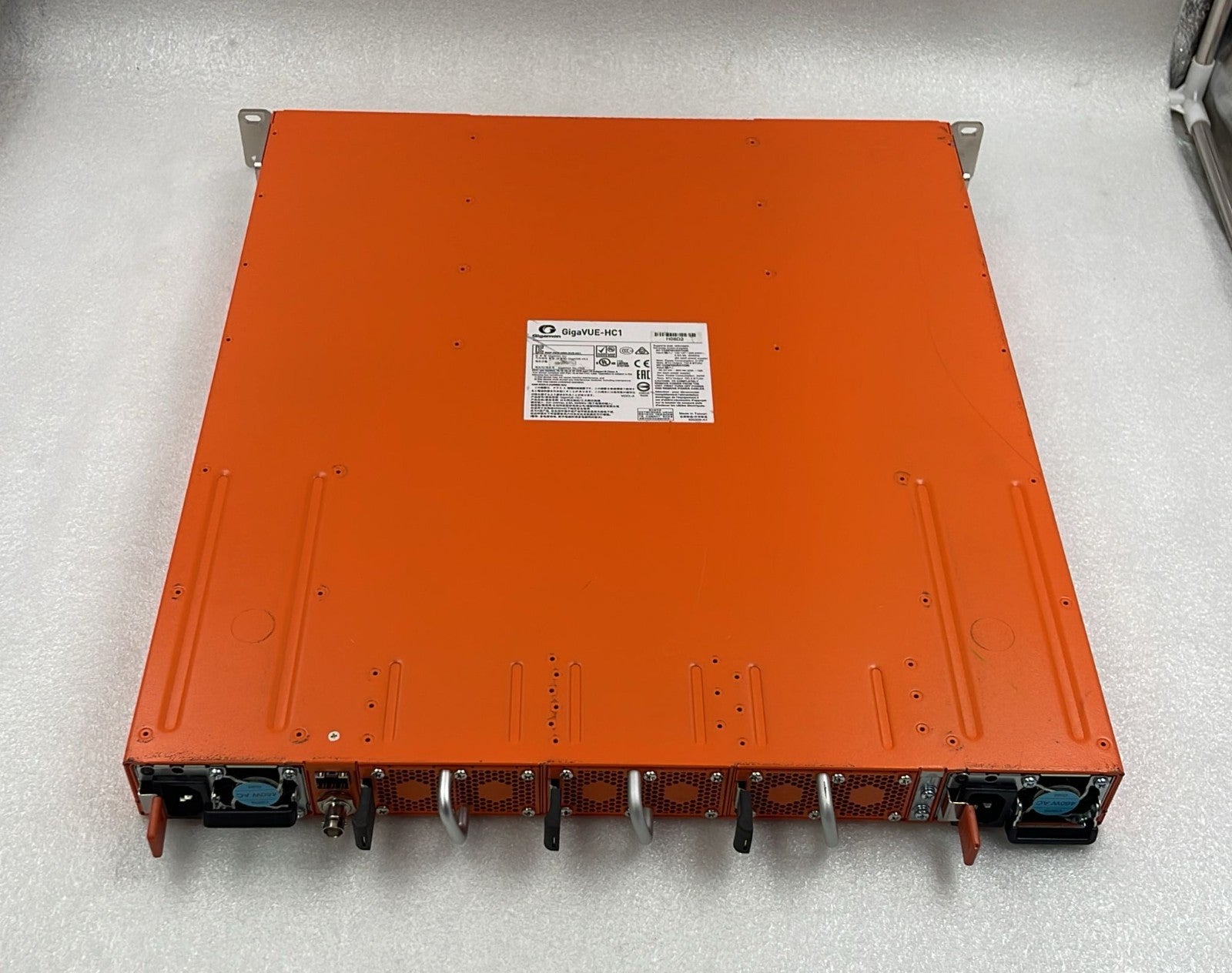 Gigamon GigaVUE-HC1 Network Security Device GVS-HC101 W/ TAP-HC1-G10040