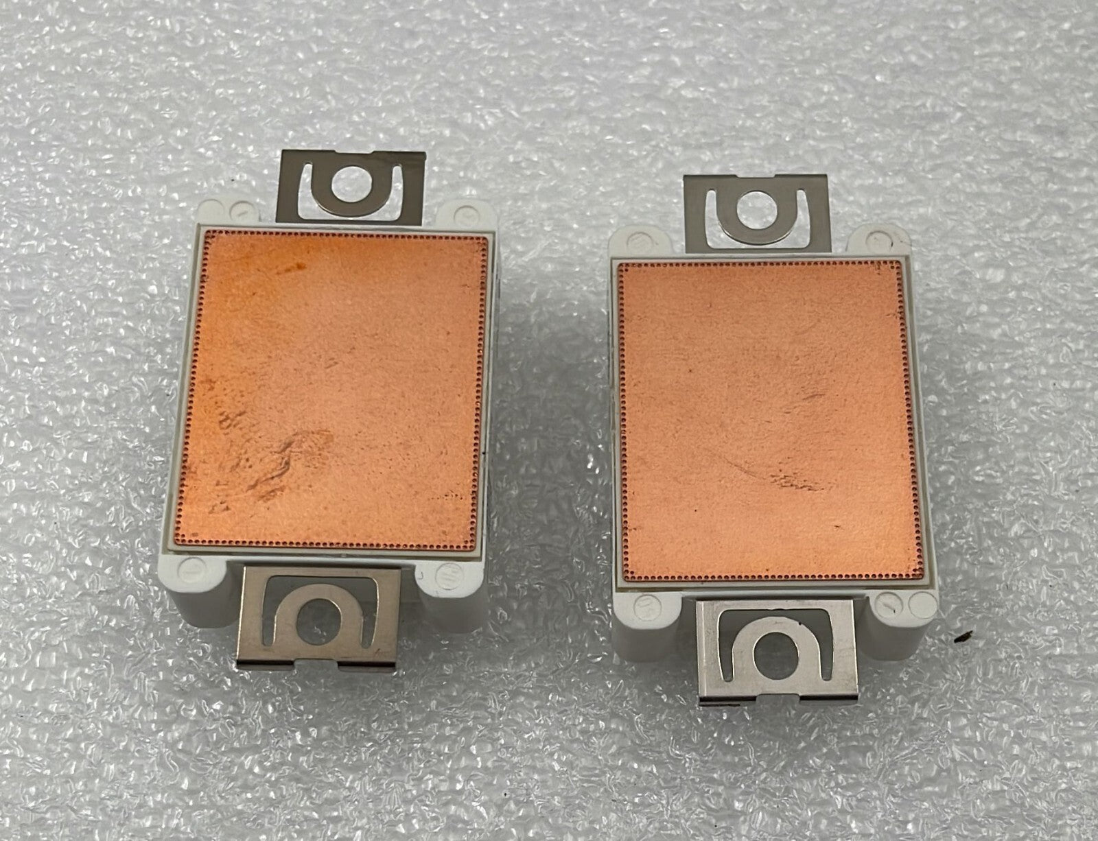 [LOT OF 2] Infineon FS50R06W1E3 power module