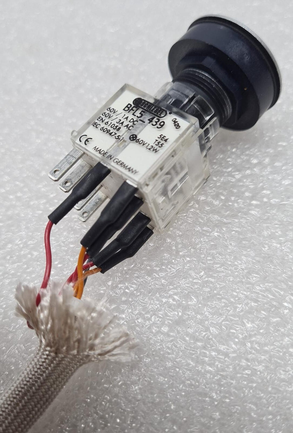 SCHLEGEL BFL5_439 EN 61058 IEC 60947-5-1 T55 5E4 60V Push Button Switch Contact