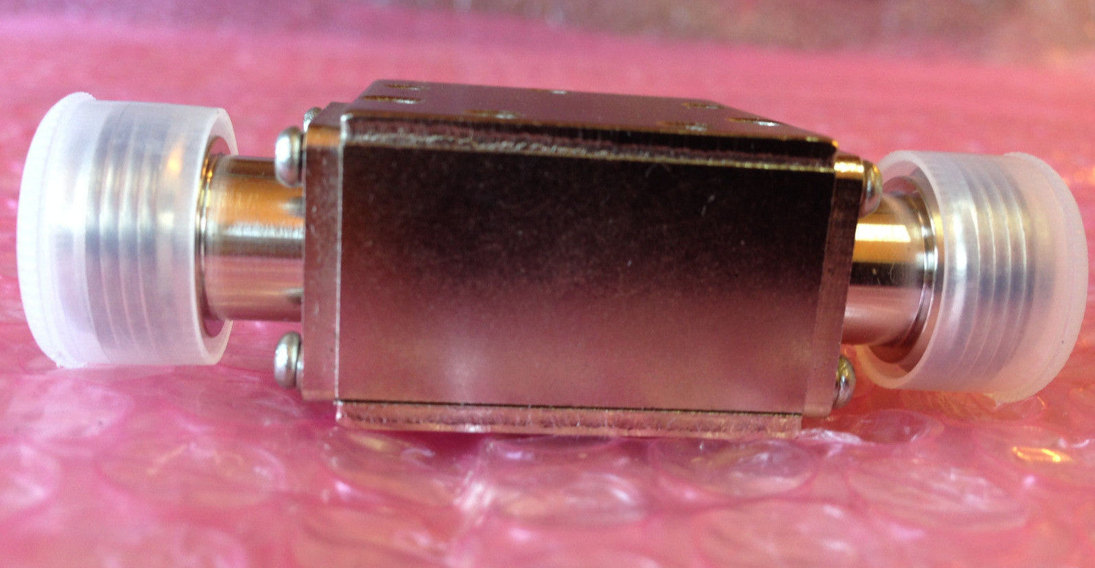 YG Isolator Pn Cc 930 003 A F 900 930 Mhz Sn 141300004