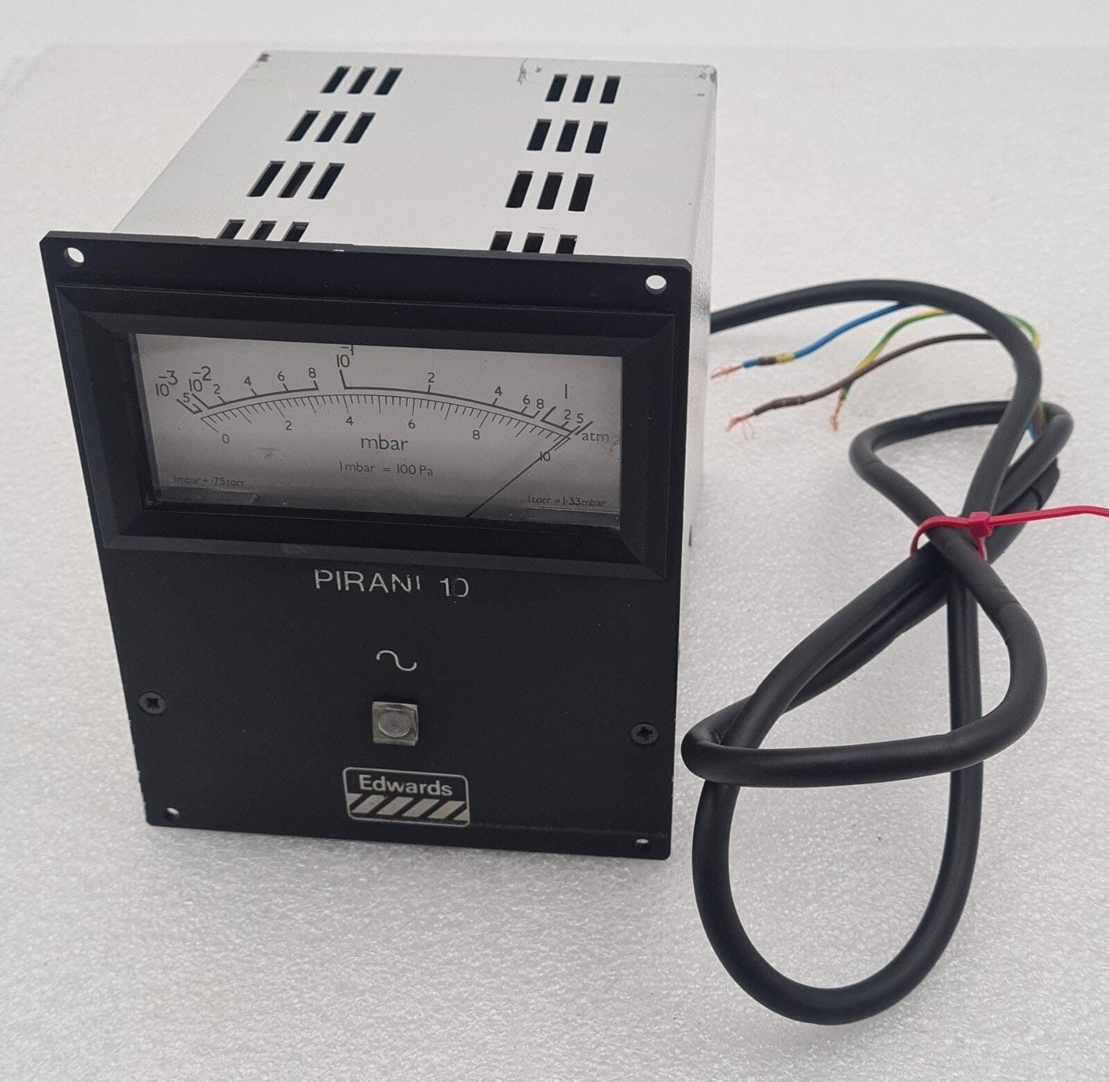 Edwards PENNING 8 D043-14-000 Vacuum Gauge Controller