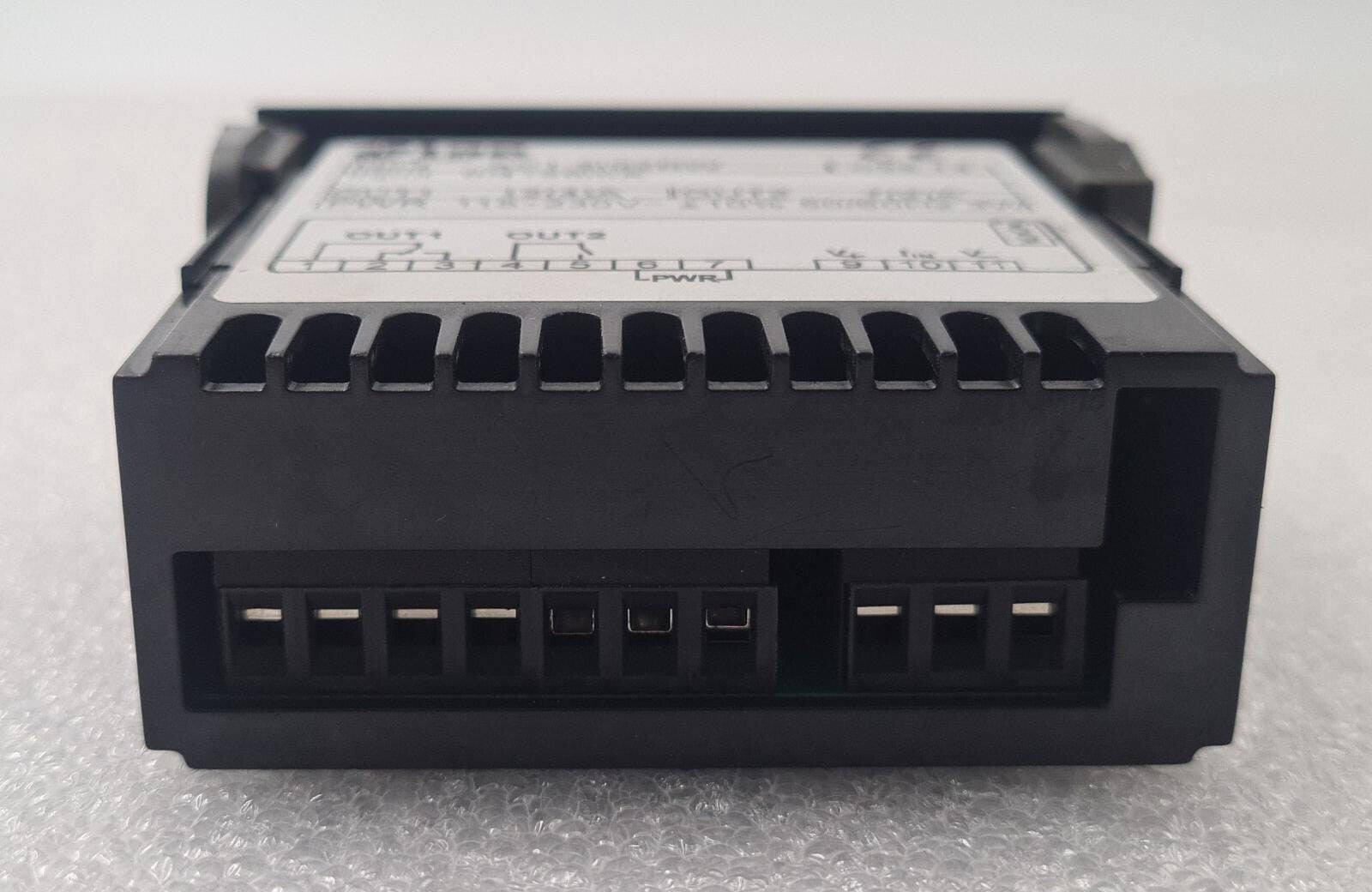 Lae x5 AC1-5IS2RW Two Channel Universal Controller Panel