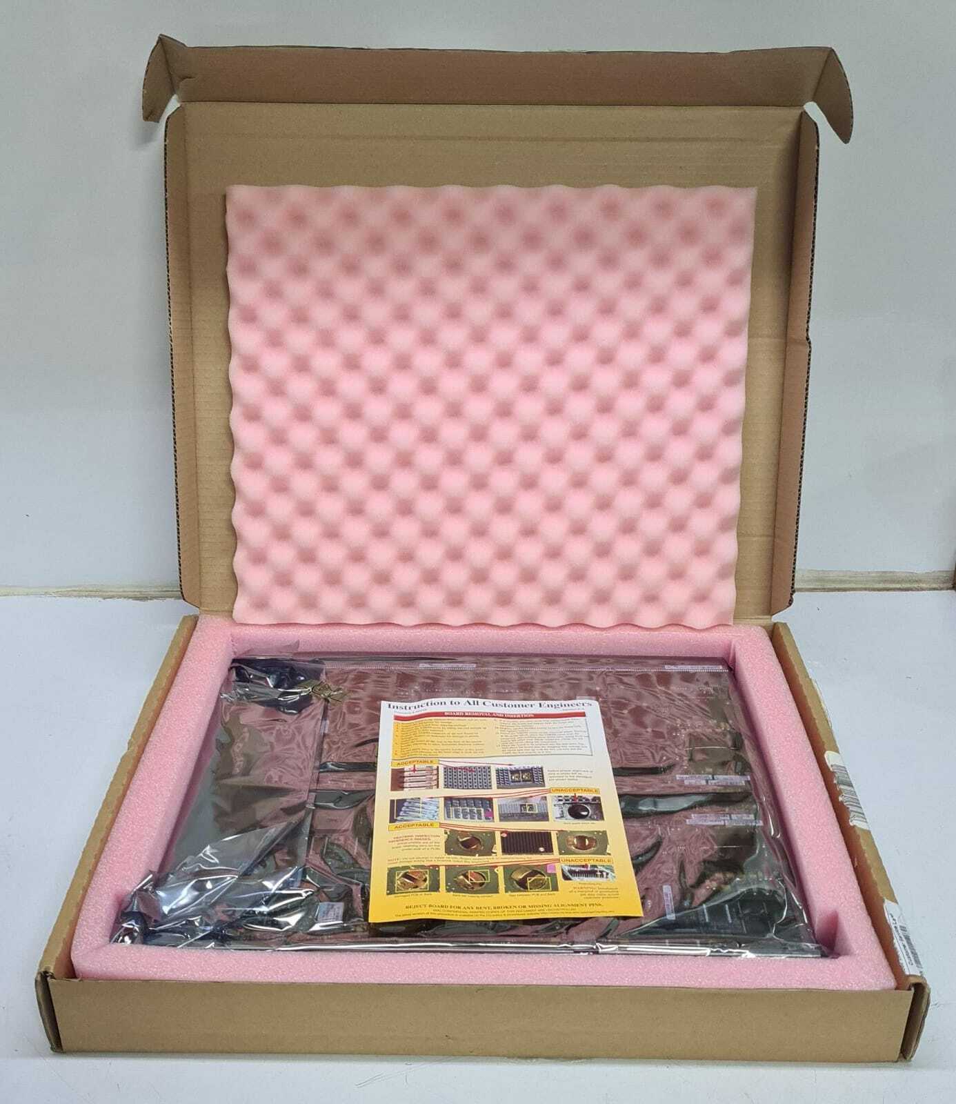 NEW SEALED - EMC 293-801-970E 4GB Universal Director Card