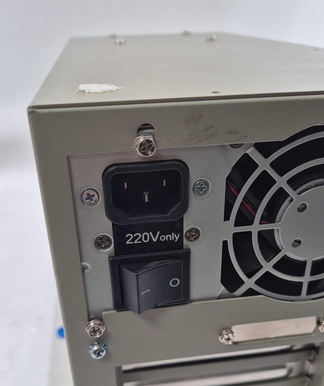 ADVANTECH IPC-6606P3-30X Industrial Computer