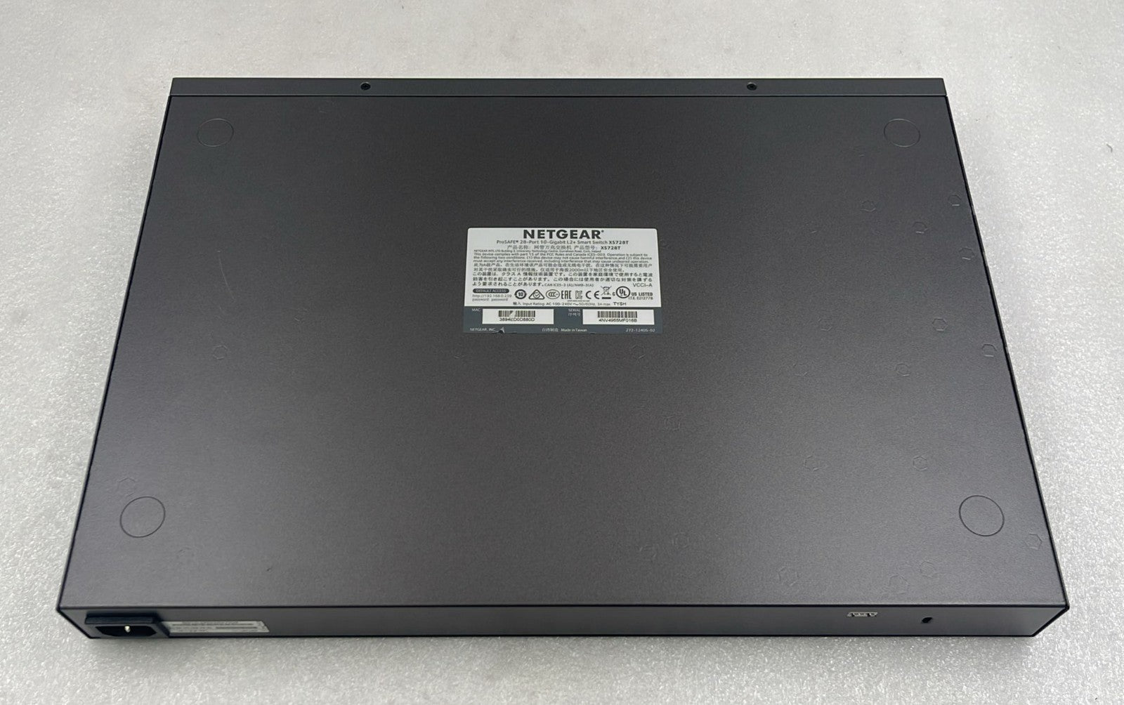 Netgear XS728T-100NES bottom chassis view