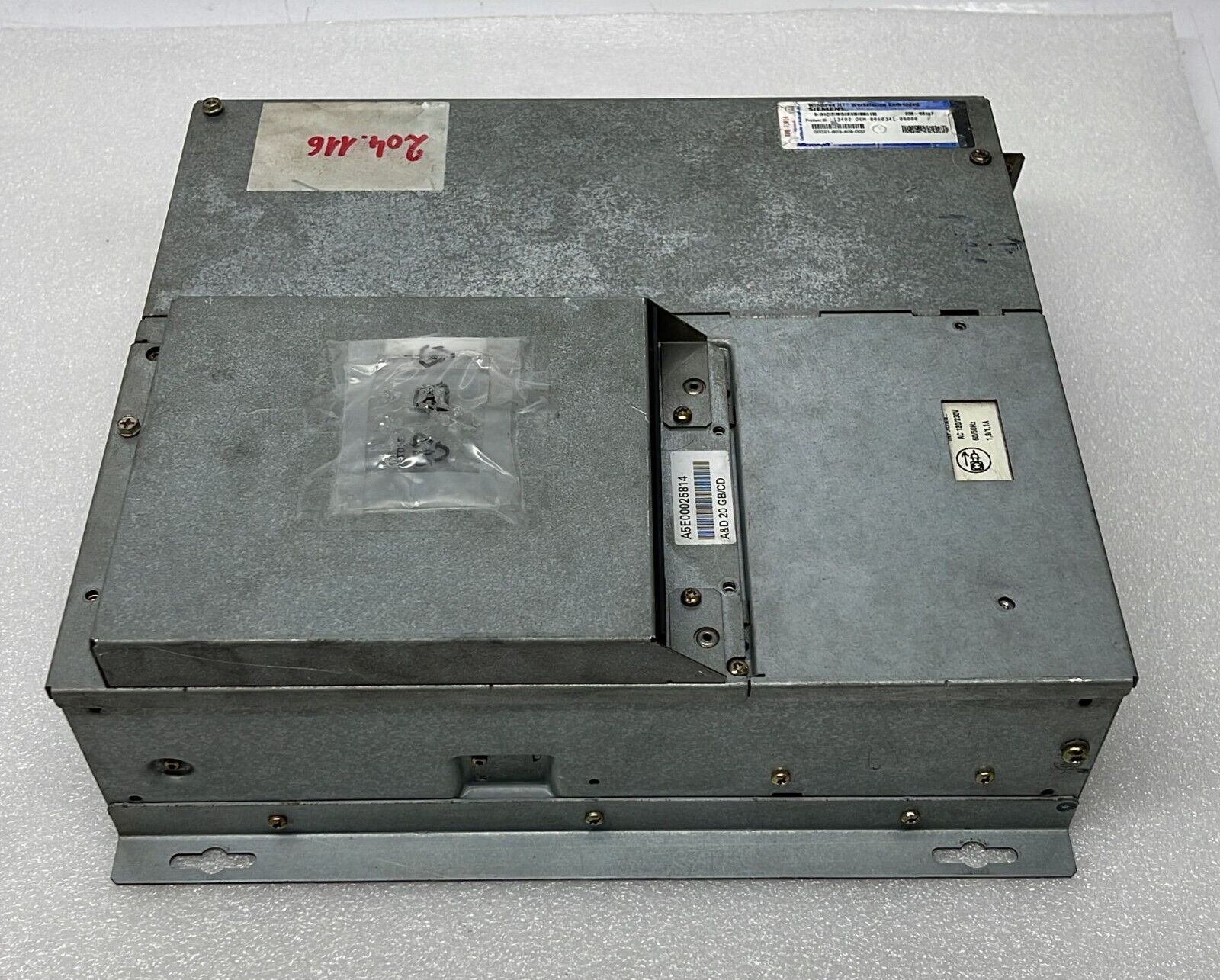 SIEMENS SIMATIC BOX PC 620 6ES7647-2CE20-0DX1 **AS-IS**